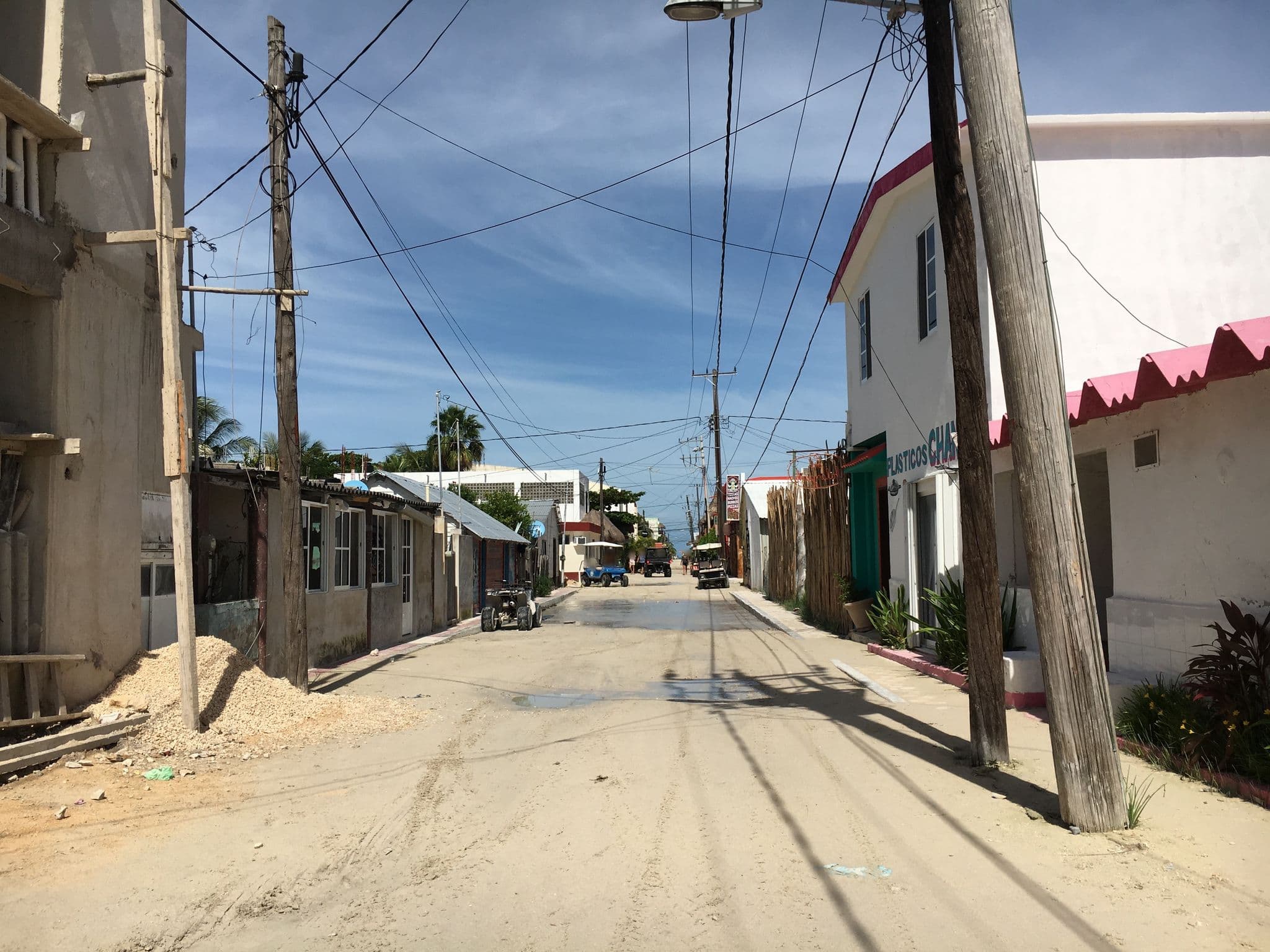 Street view near Casa Sabina, Isla Holbox — © z0rg (CC BY-SA · Mapillary)