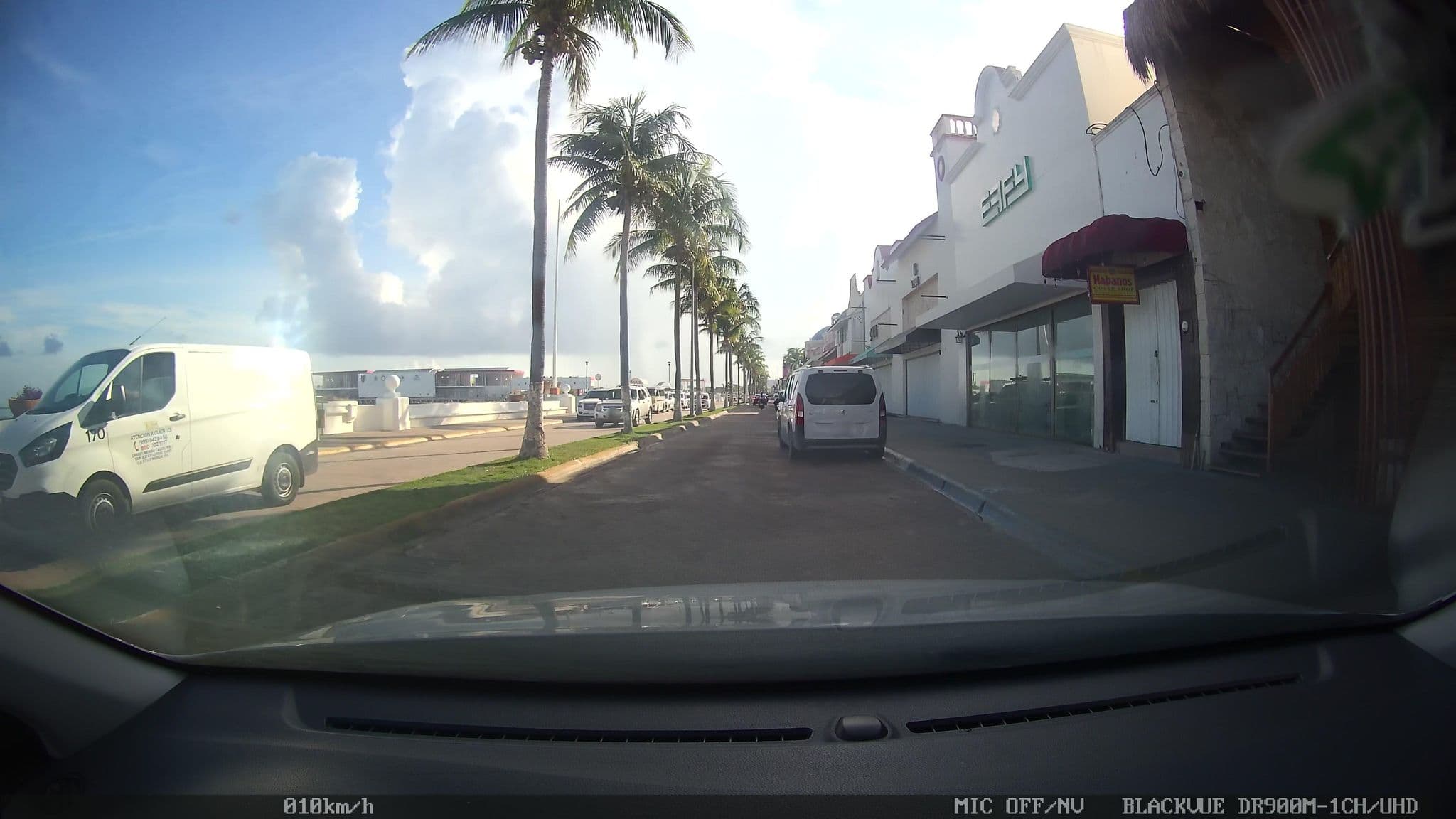Street view near Palma Dorada Inn, Cozumel — © asturksever (CC BY-SA · Mapillary)