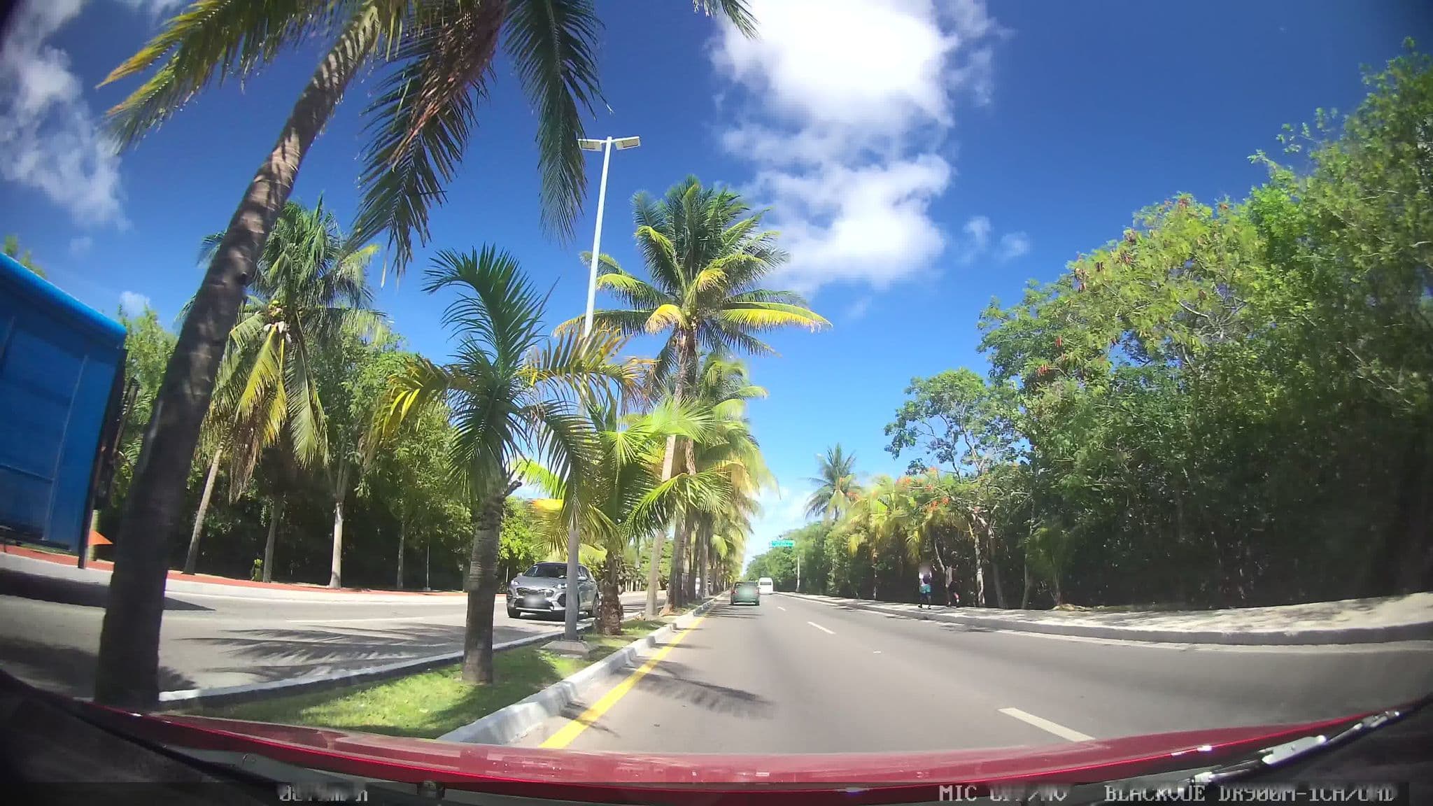 Street view near Hotel Camino Real Cancun, Cancún — © kaart_2 (CC BY-SA · Mapillary)