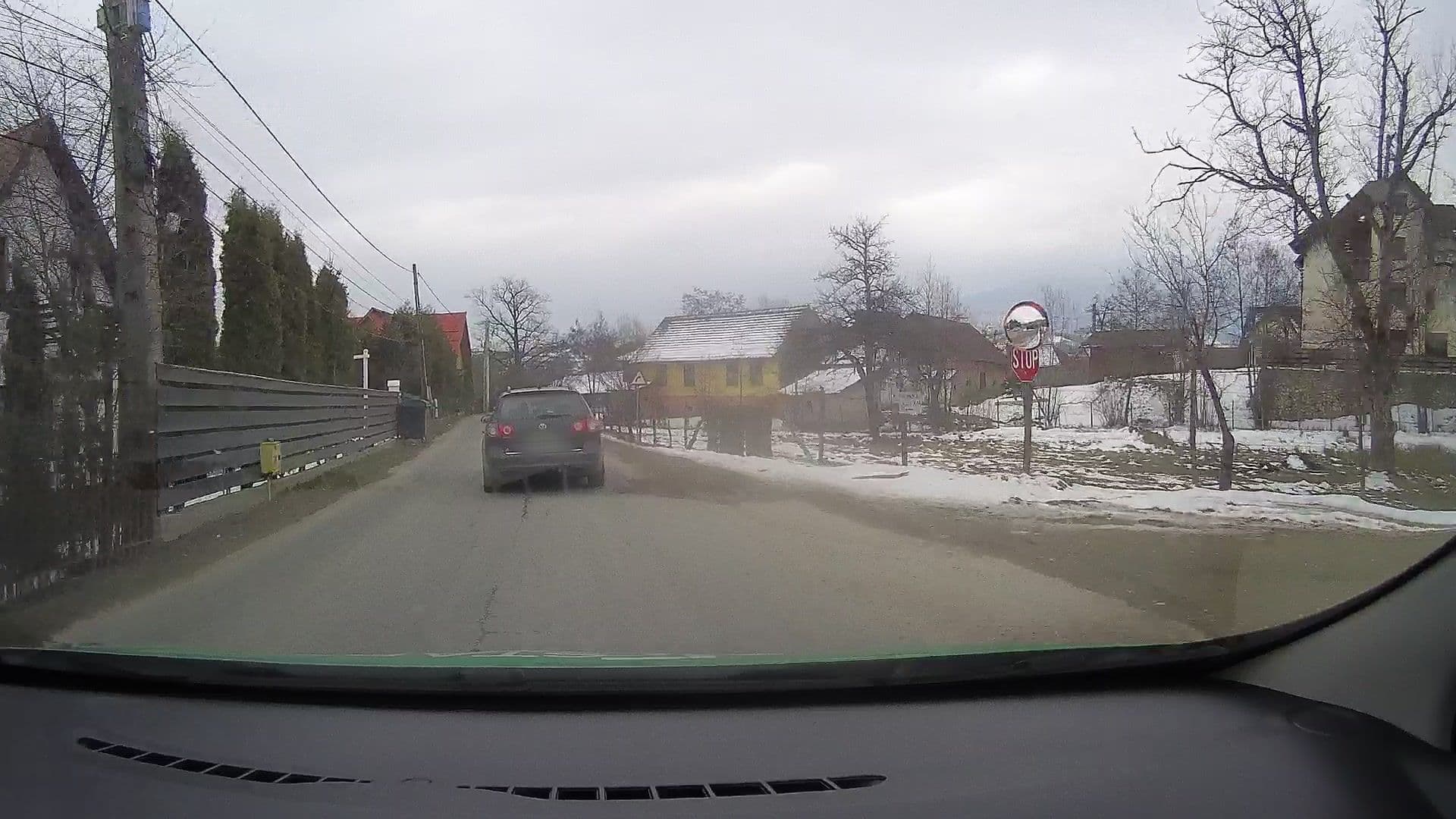 Street view near Pensiunea Sandra, Bran — © tavi (CC BY-SA · Mapillary)