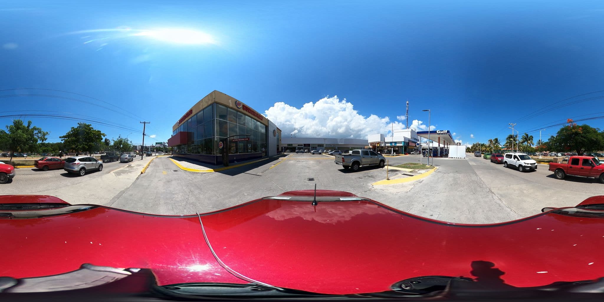 Street view near Suites Albatros, Cancún — © innerpace360 (CC BY-SA · Mapillary)