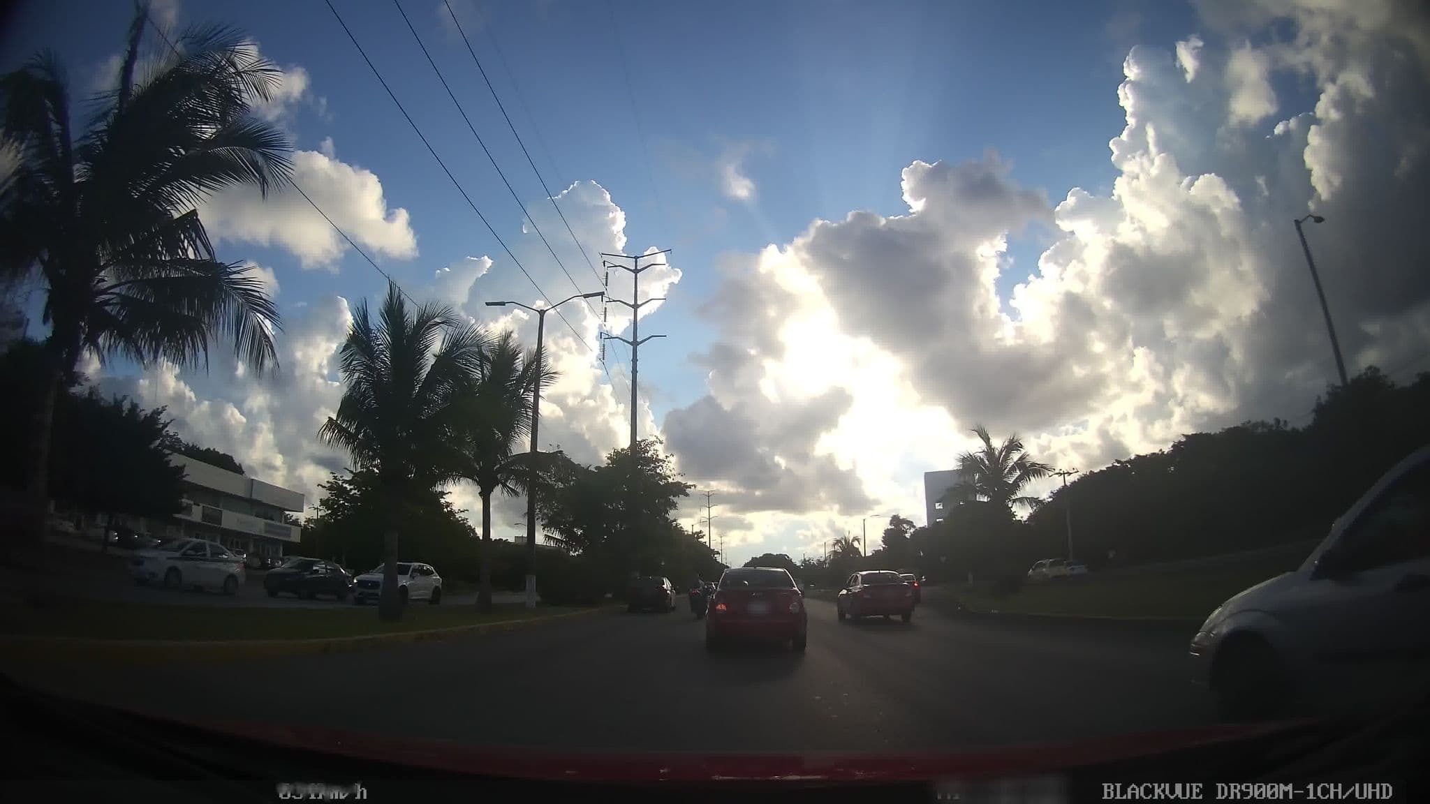 Street view near Los Vecinos, Cancún — © kaart_2 (CC BY-SA · Mapillary)