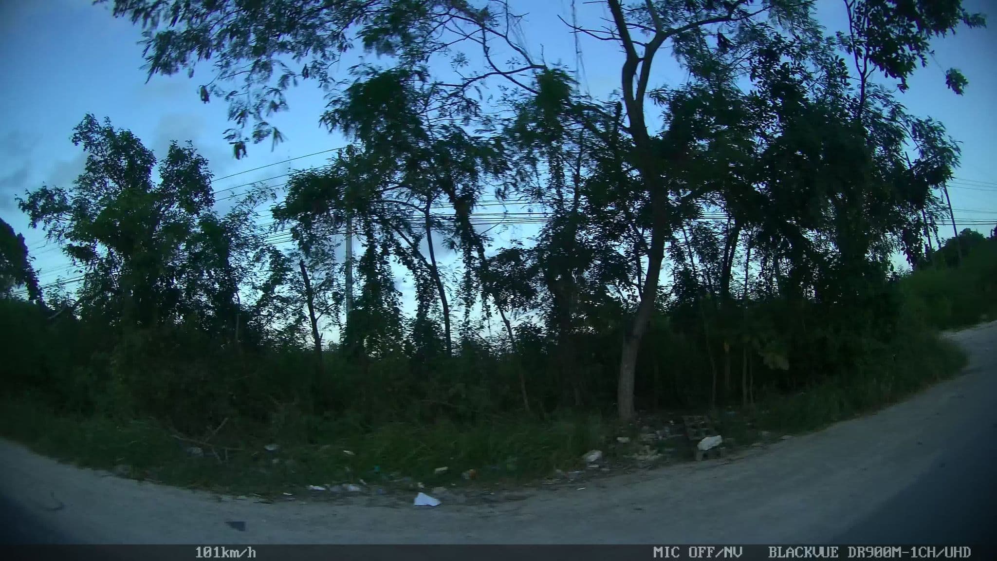Street view near Hotel Luxury Resort, Alfredo V. Bonfil — © kaart_2 (CC BY-SA · Mapillary)