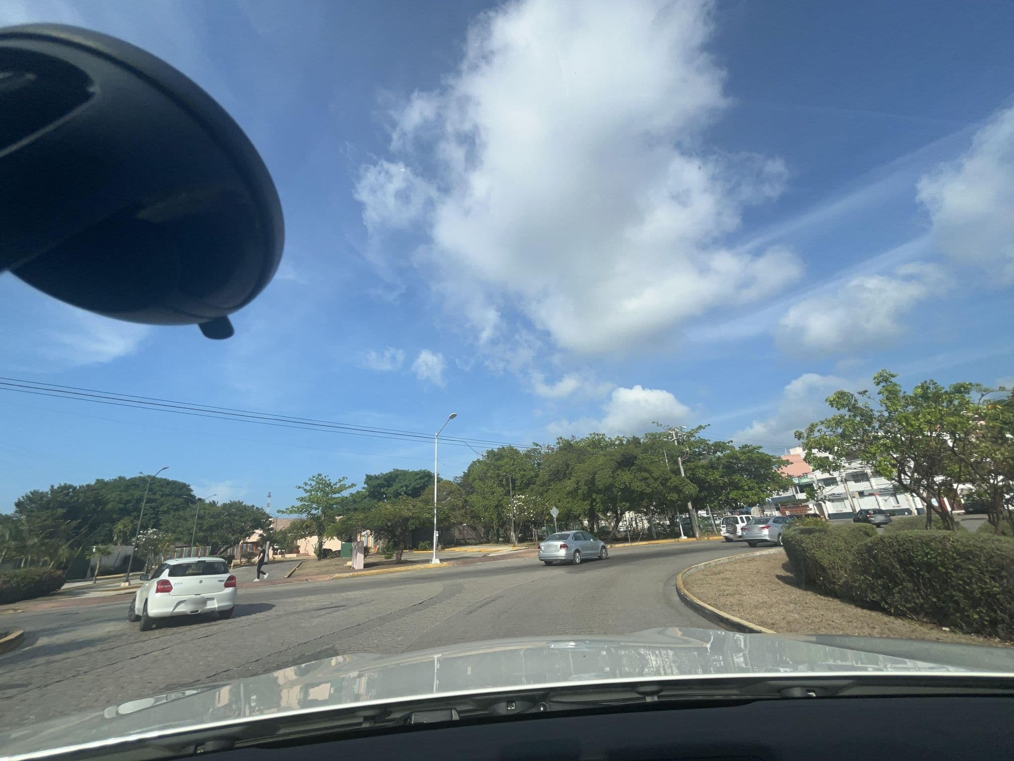 Street view near Solymar Resorts, Cancún — © ferog_v (CC BY-SA · Mapillary)