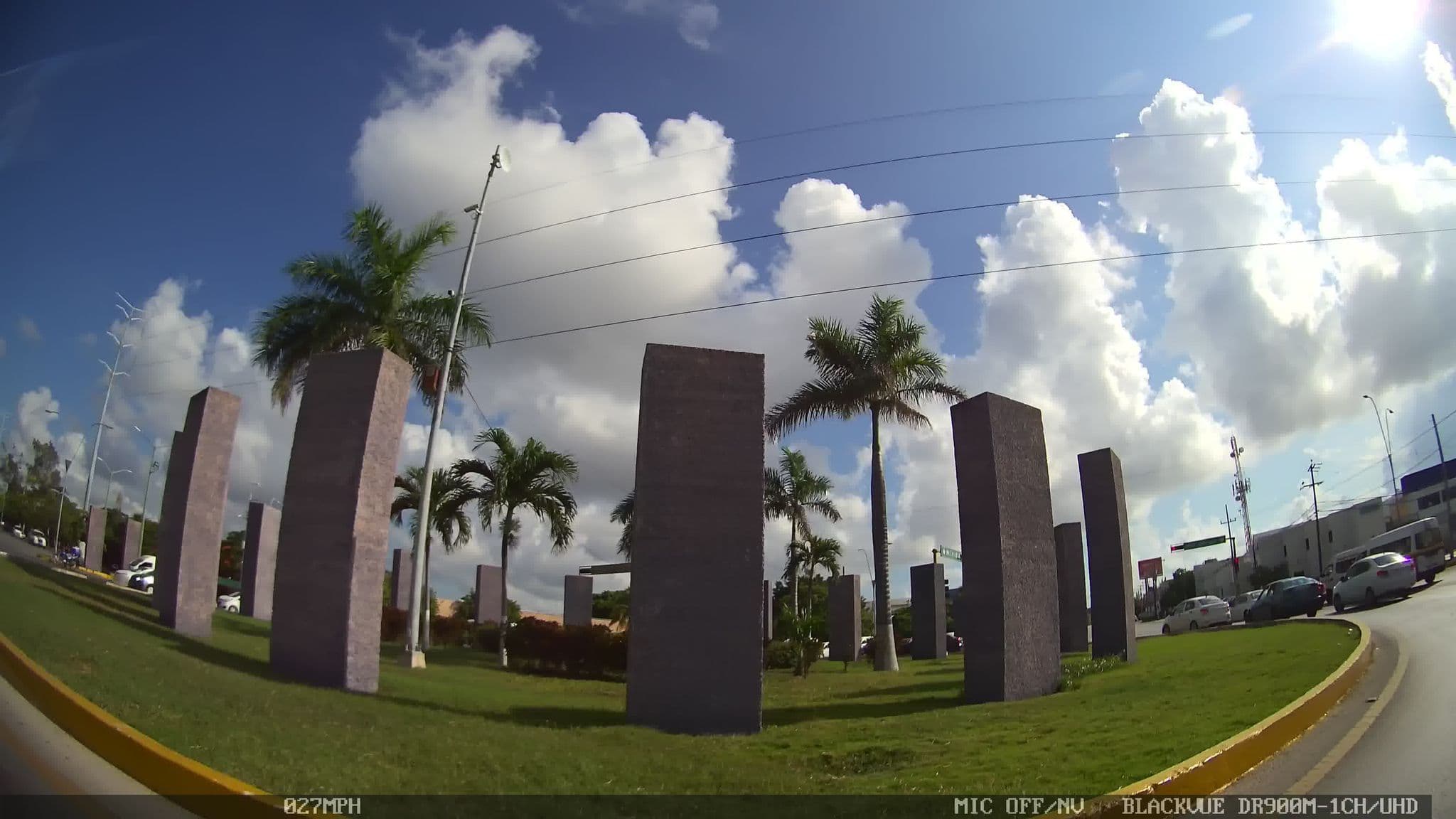 Street view near Hoteles en Cancun, Cancún — © kaart_2 (CC BY-SA · Mapillary)