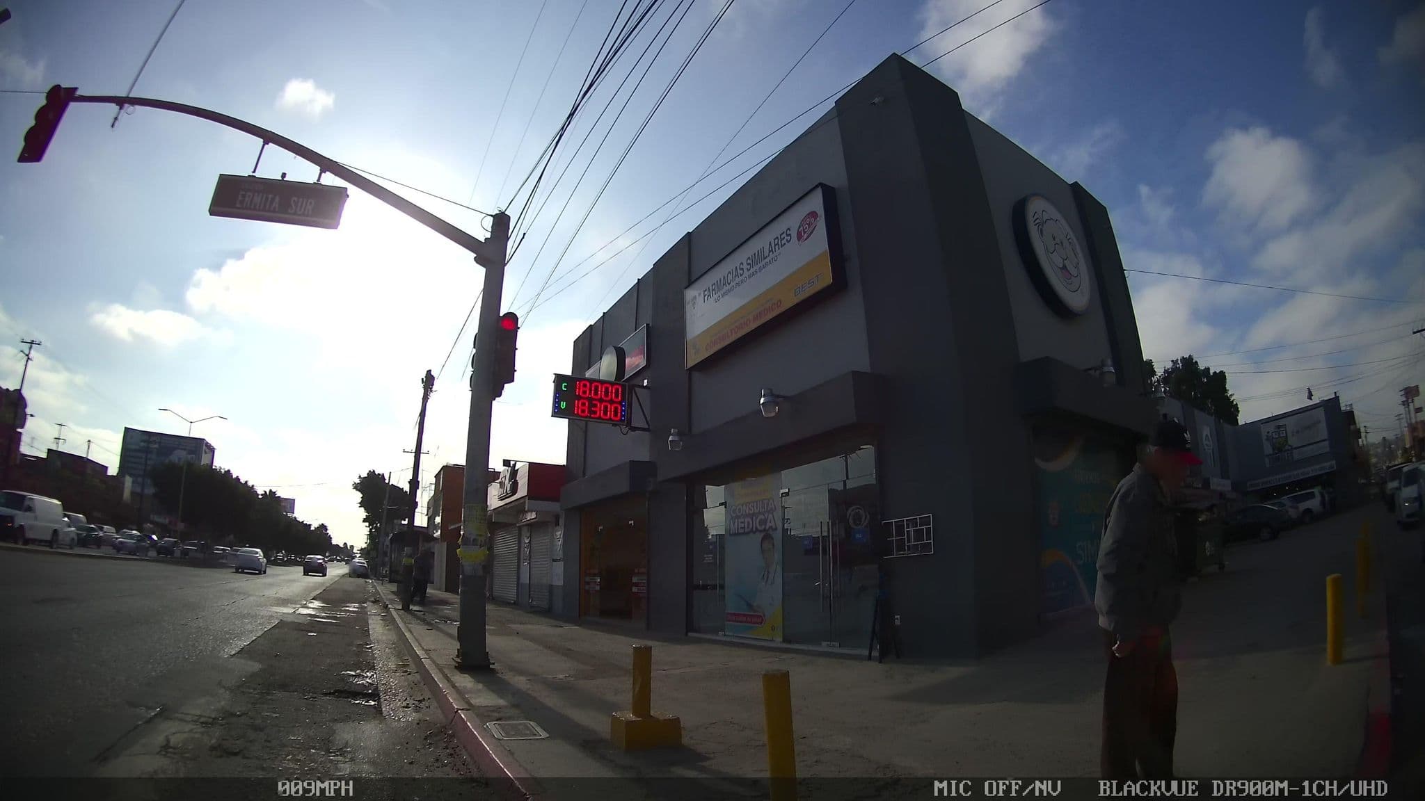 Street view near Hotel Ejecutivo, Tijuana — © kaart_2 (CC BY-SA · Mapillary)