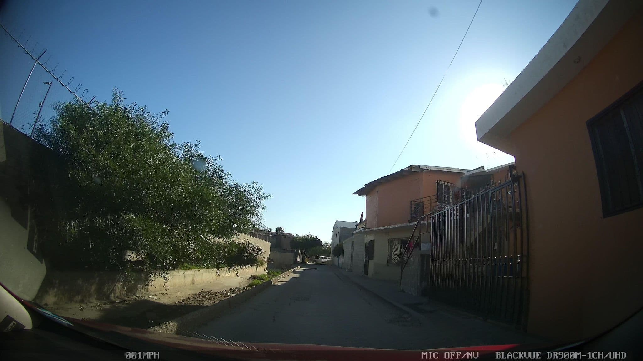 Street view near Gruas J-hoyos, Tijuana — © kaart_3 (CC BY-SA · Mapillary)