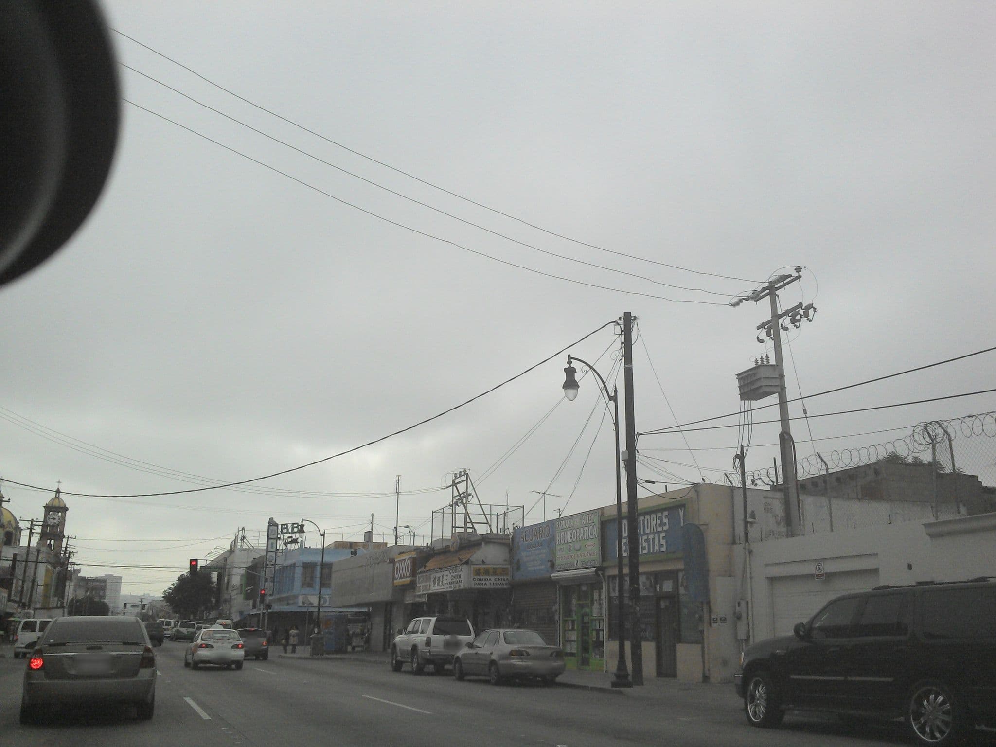 Street view near Hotel Economico, Tijuana — © luzmargaritas (CC BY-SA · Mapillary)