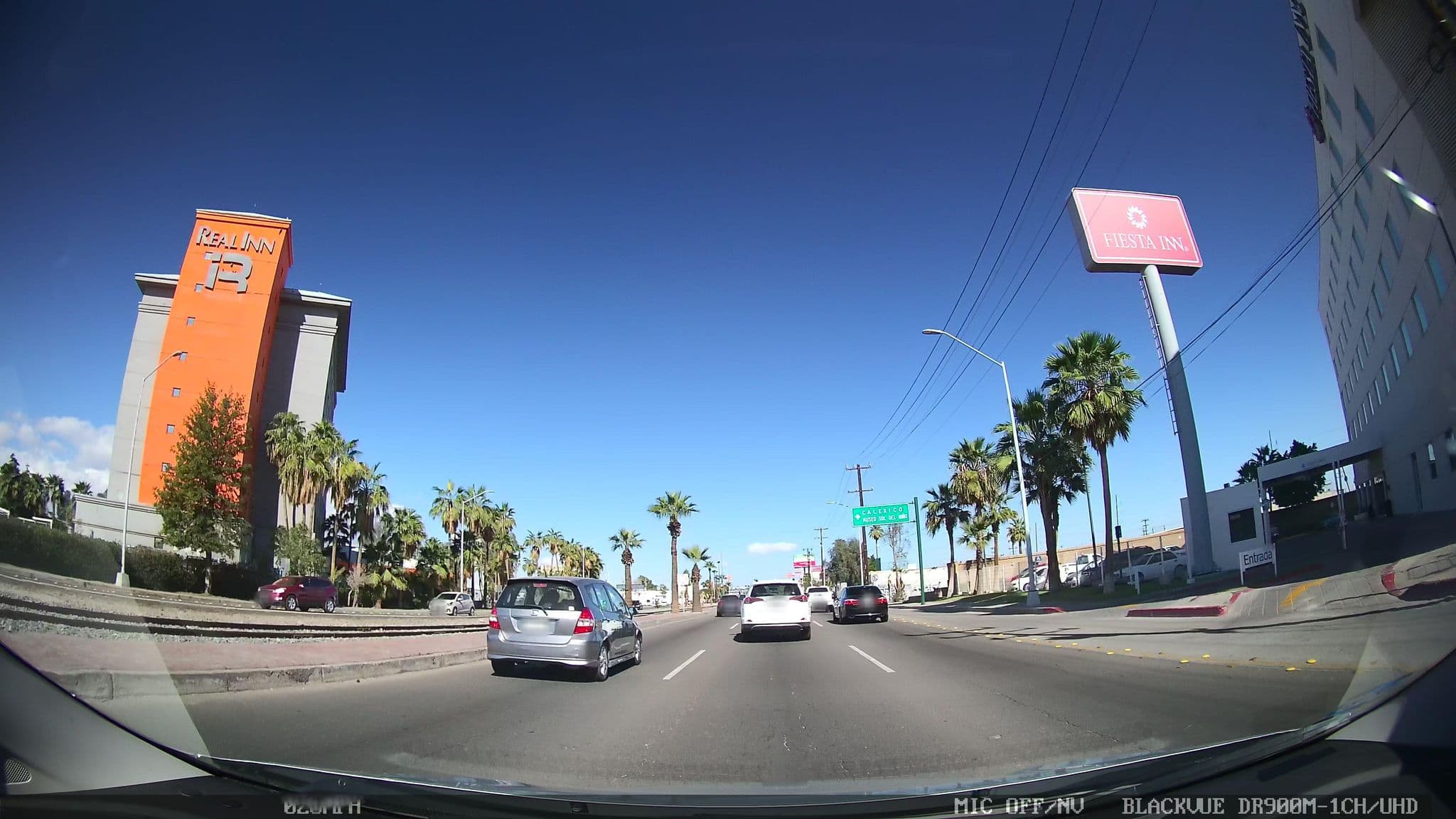 Street view near Recepcion Fiesta Inn, Mexicali — © kaart_2 (CC BY-SA · Mapillary)