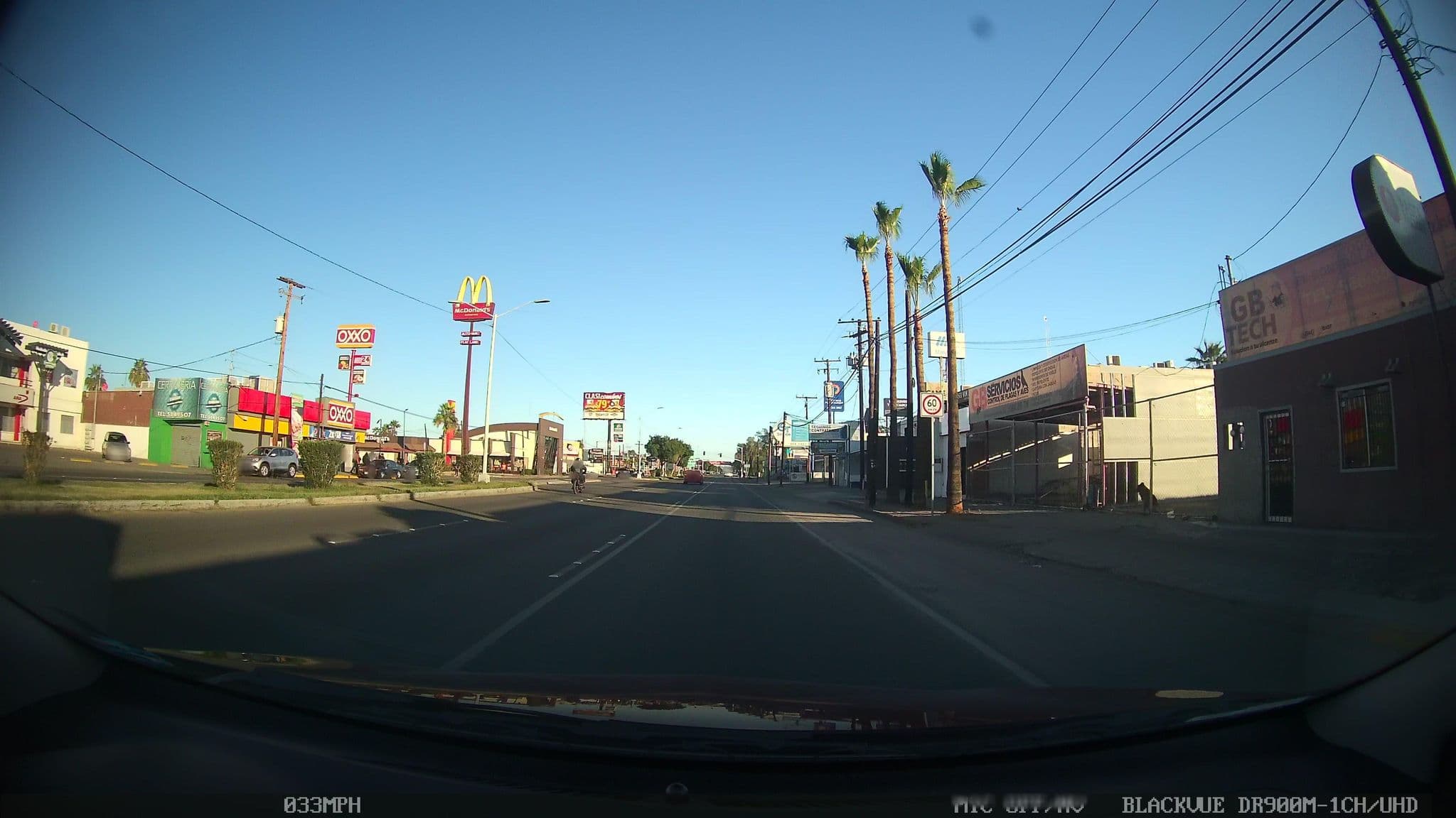 Street view near Lucerna -Hotel B Juarez, Mexicali — © kaart_3 (CC BY-SA · Mapillary)