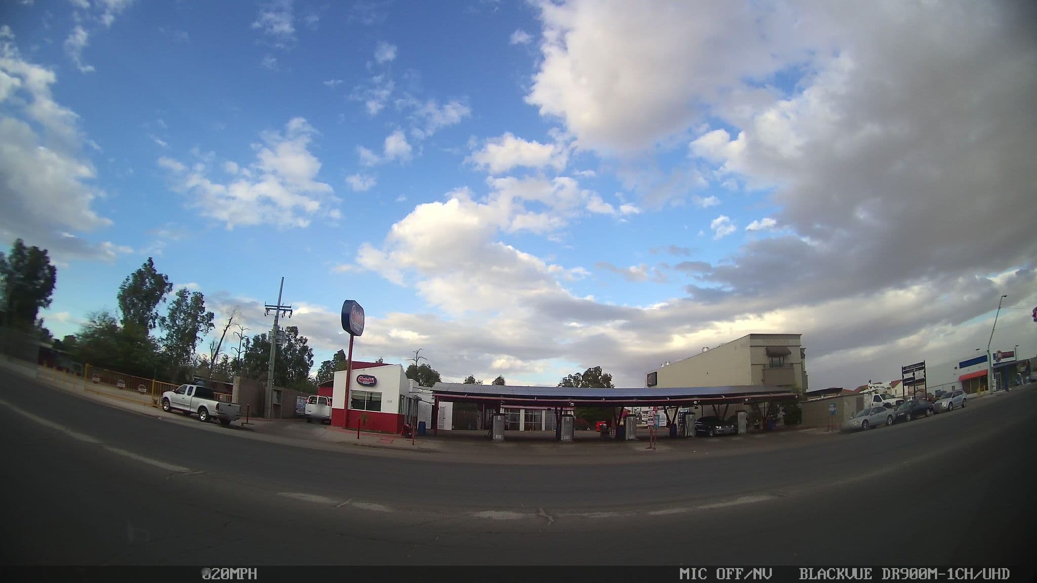 Street view near Platt Macalpin Sandra Pamela, Mexicali — © kaart_2 (CC BY-SA · Mapillary)
