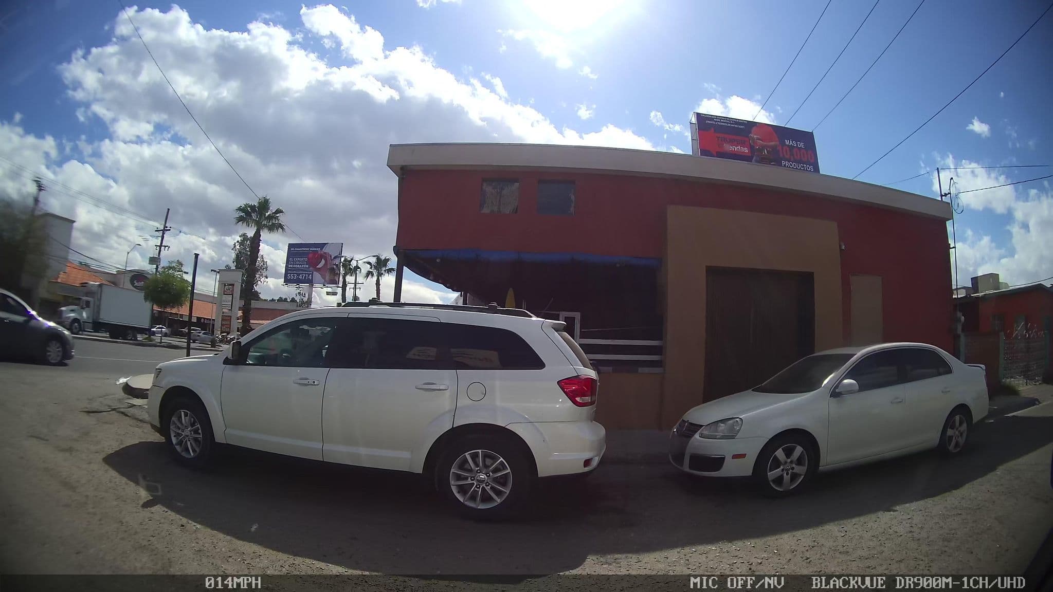 Street view near Vision Hotelera -pelicula, Mexicali — © kaart_2 (CC BY-SA · Mapillary)