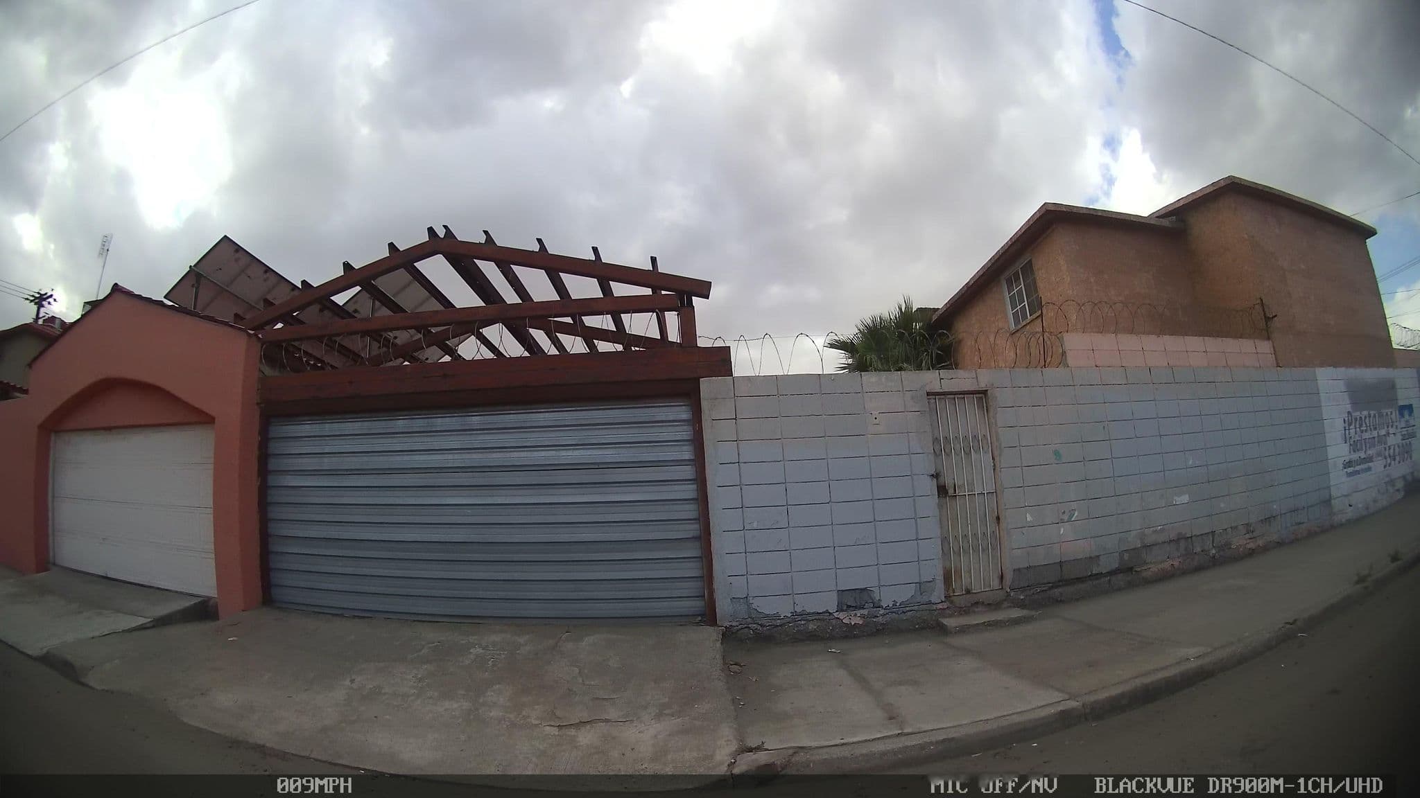 Street view near Motel las Dunas, Mexicali — © kaart_2 (CC BY-SA · Mapillary)