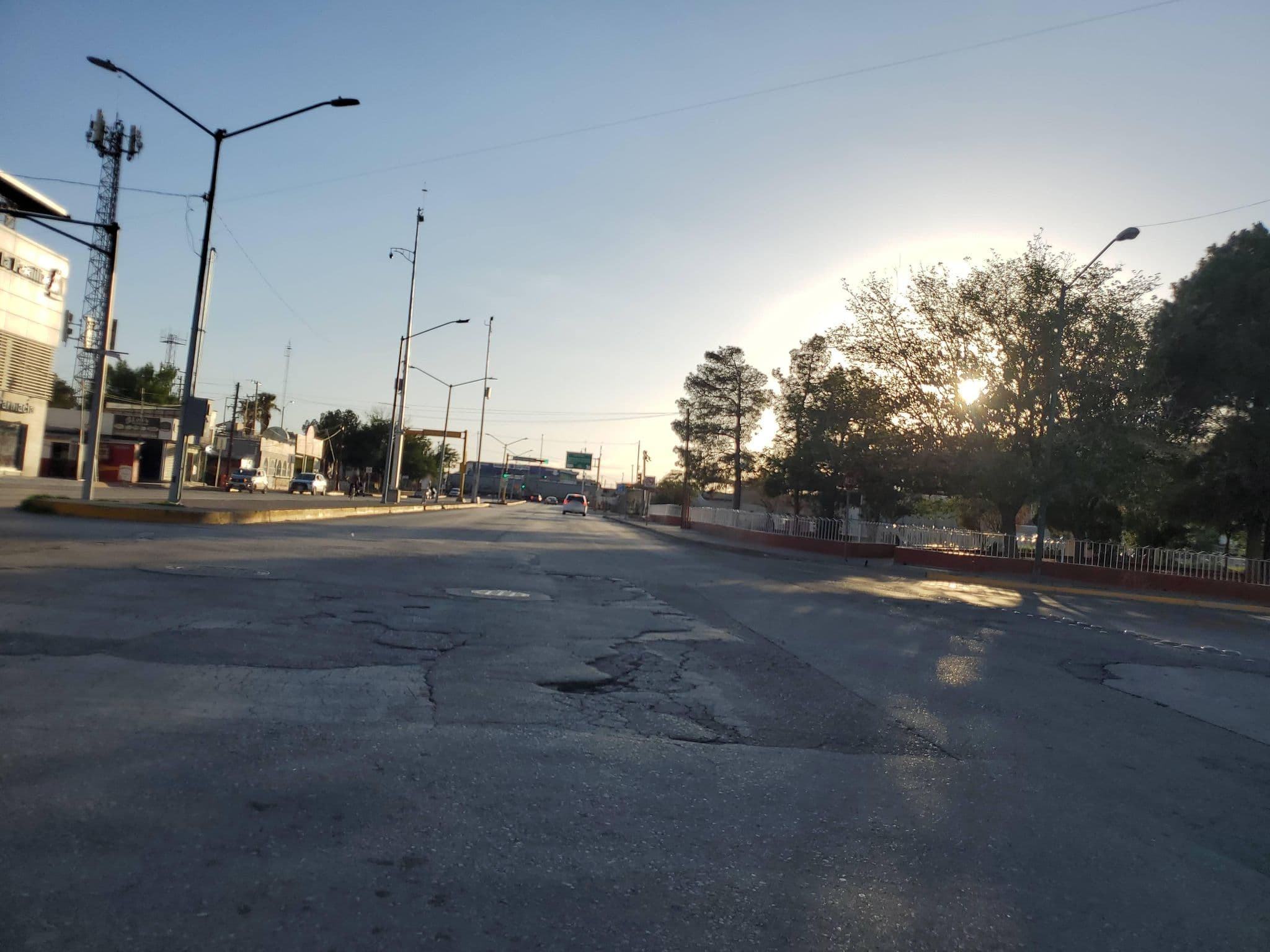 Street view near Hotel Apolo, Ciudad Juárez — © Bicichicxz (CC BY-SA · Mapillary)