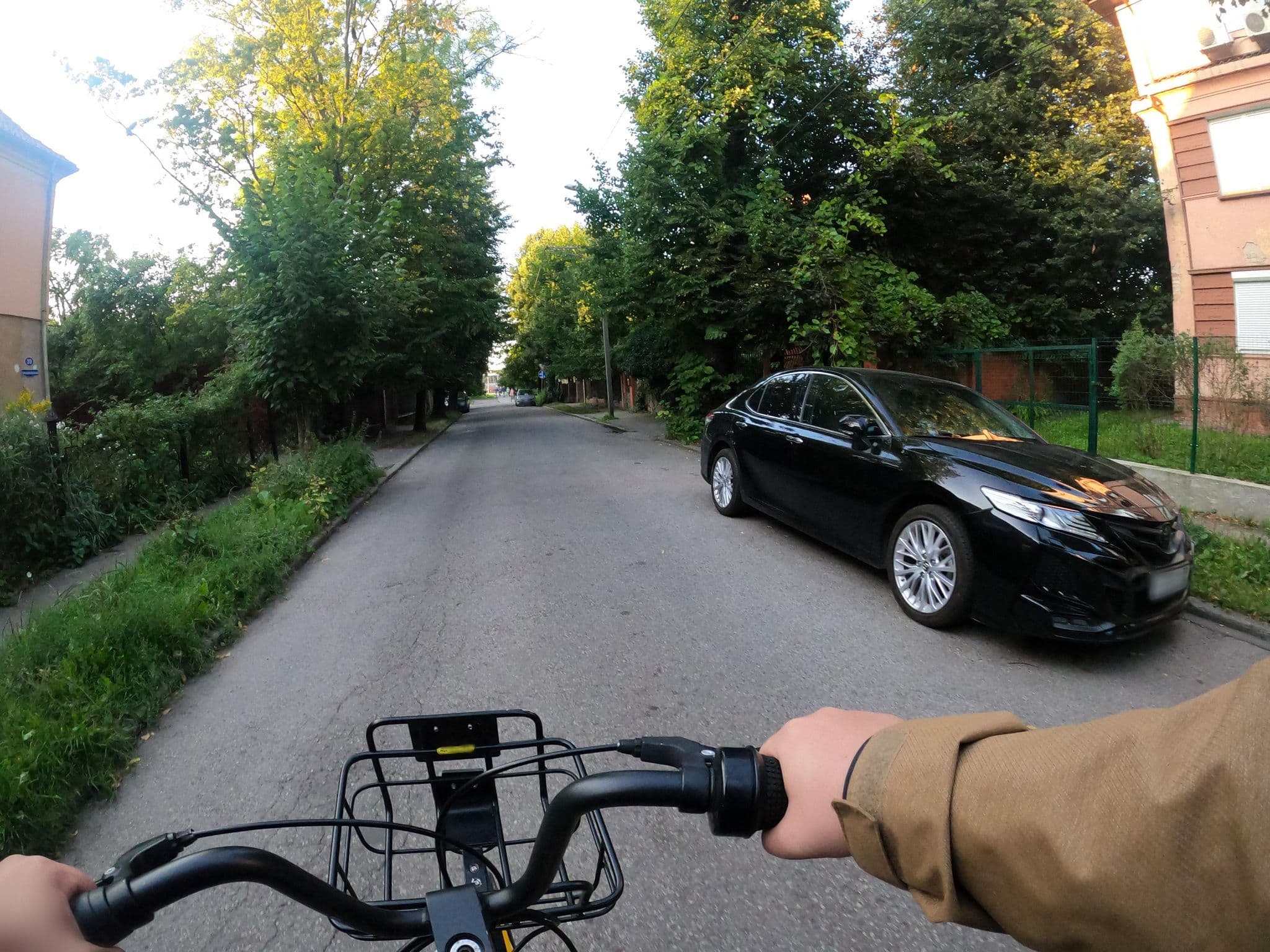 Street view near Хостел Стиляги, Kaliningrad — © trolleway (CC BY-SA · Mapillary)