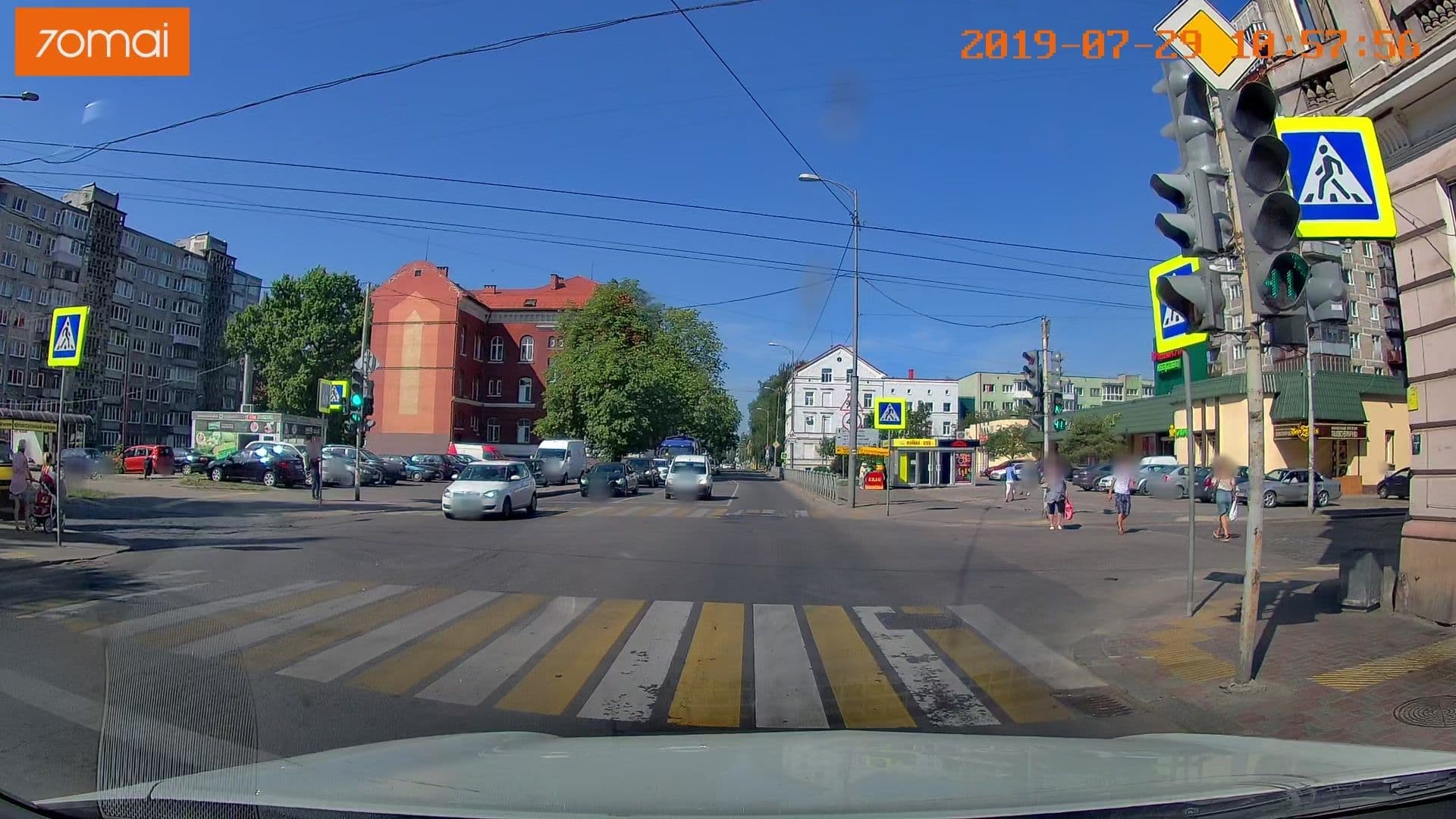 Street view near Hostel Utro, Kaliningrad — © fatty_by (CC BY-SA · Mapillary)
