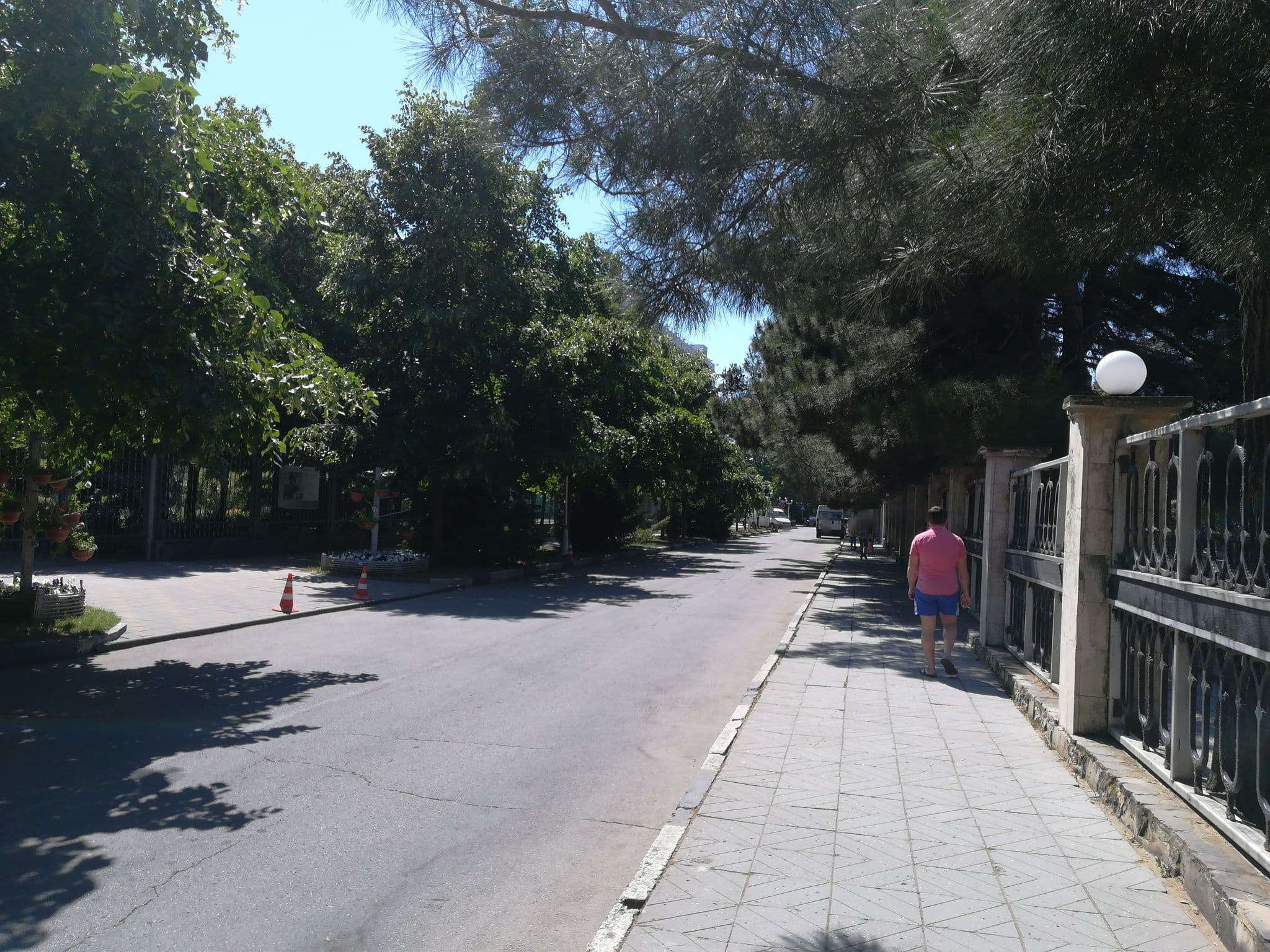 Street view near санаторий "Мотылек", Anapa — © juliashchelukhova (CC BY-SA · Mapillary)