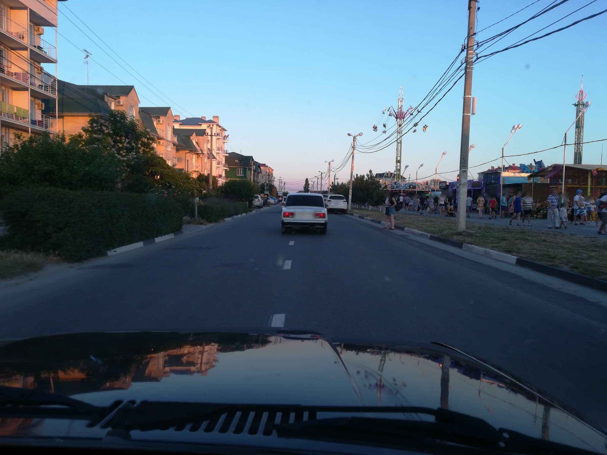 Street view near Отель Корона Витязево, Vityazevo — © juliashchelukhova (CC BY-SA · Mapillary)