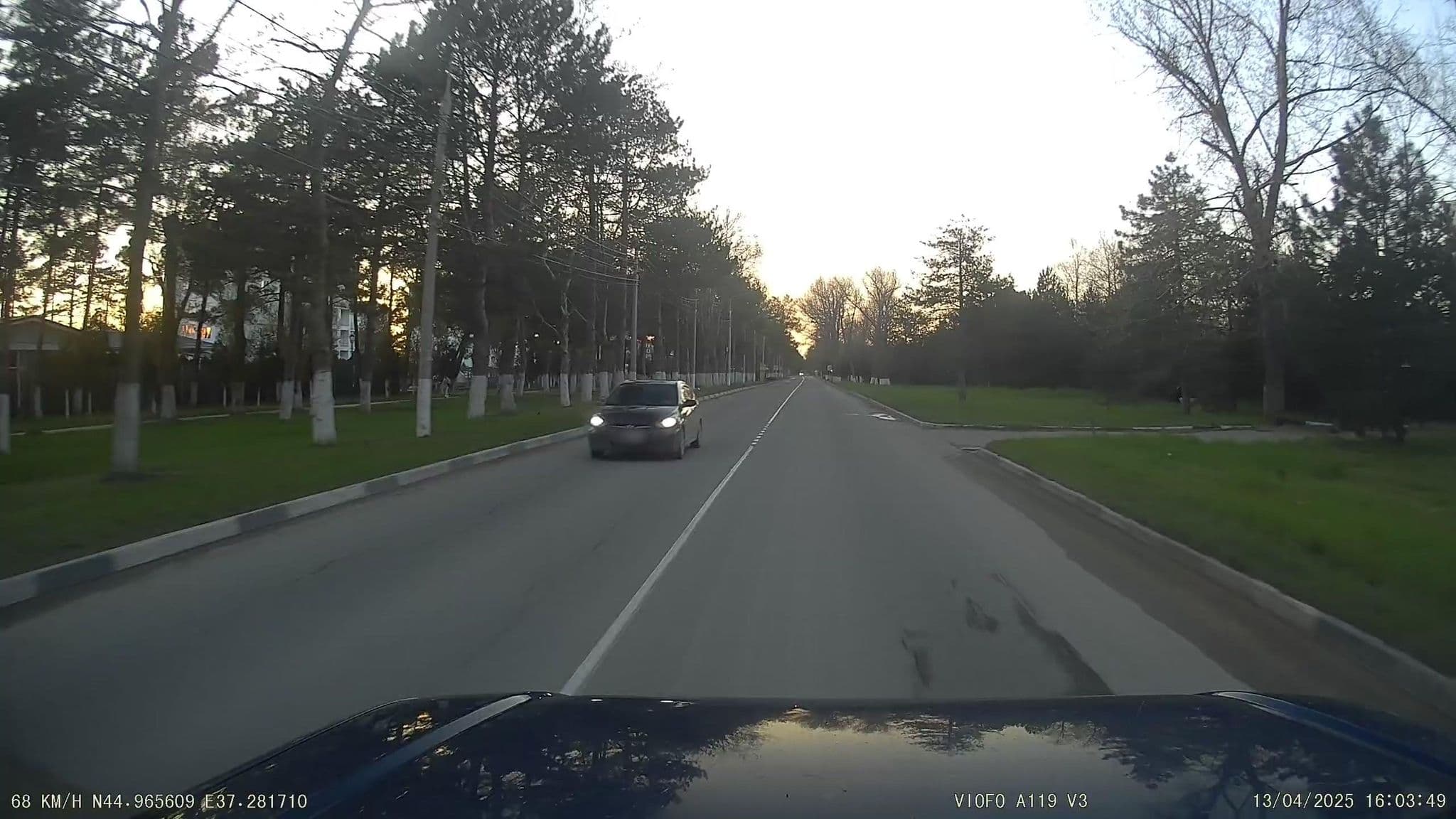 Street view near Пансионат Юнга, Vityazevo — © azimuth (CC BY-SA · Mapillary)
