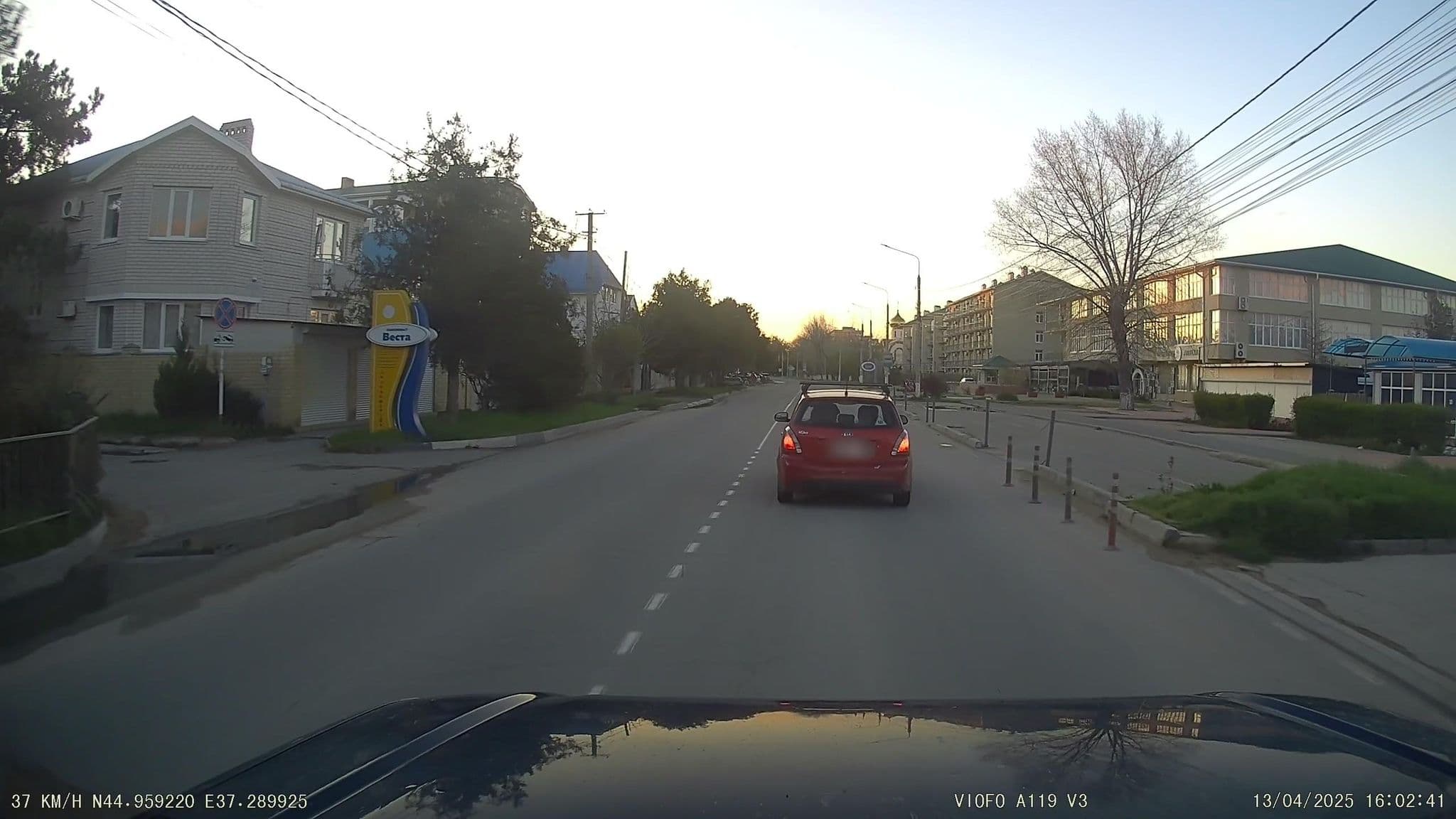 Street view near Олимпийская деревня, Vityazevo — © azimuth (CC BY-SA · Mapillary)