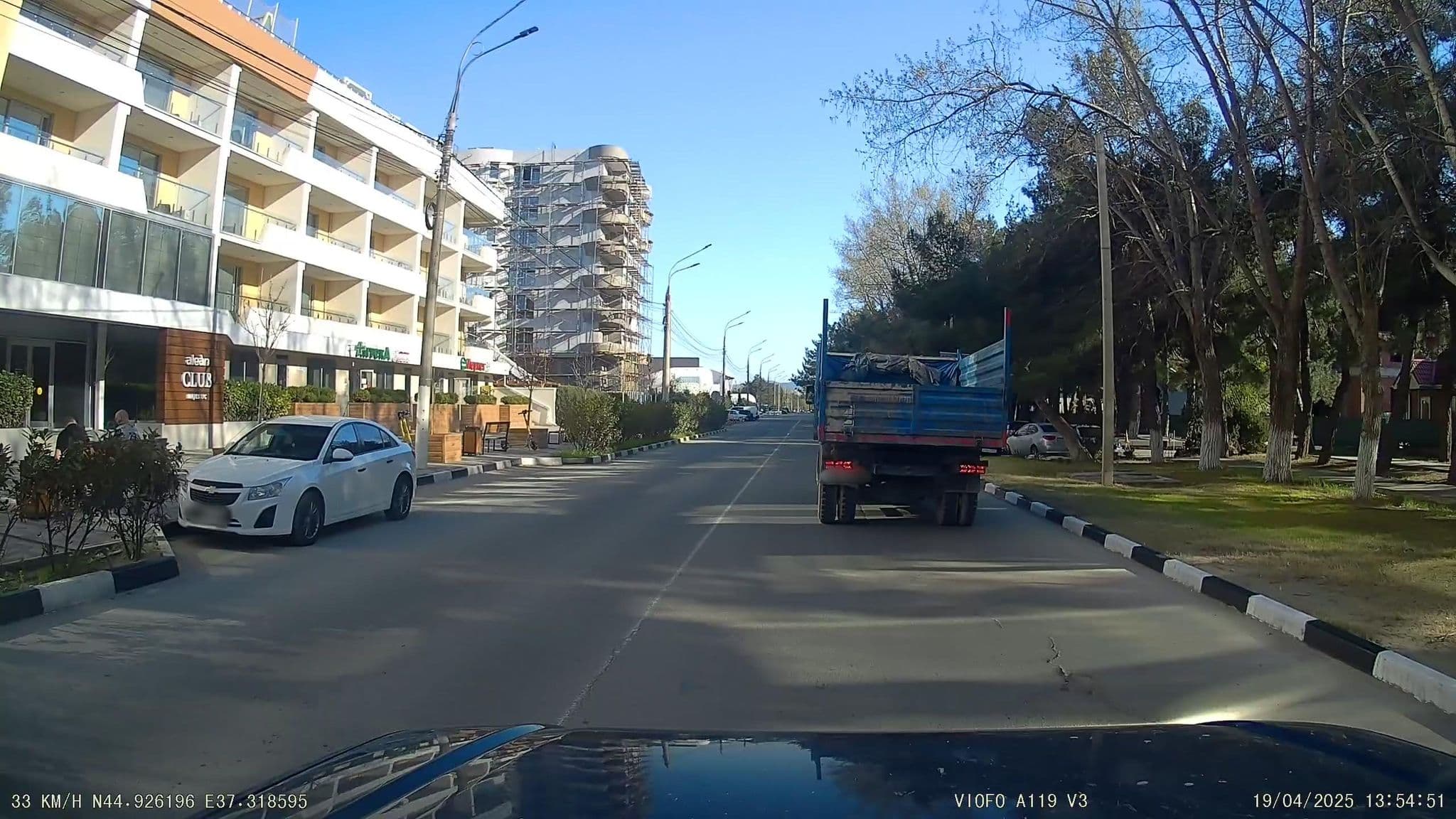 Street view near Reception, Anapa — © azimuth (CC BY-SA · Mapillary)
