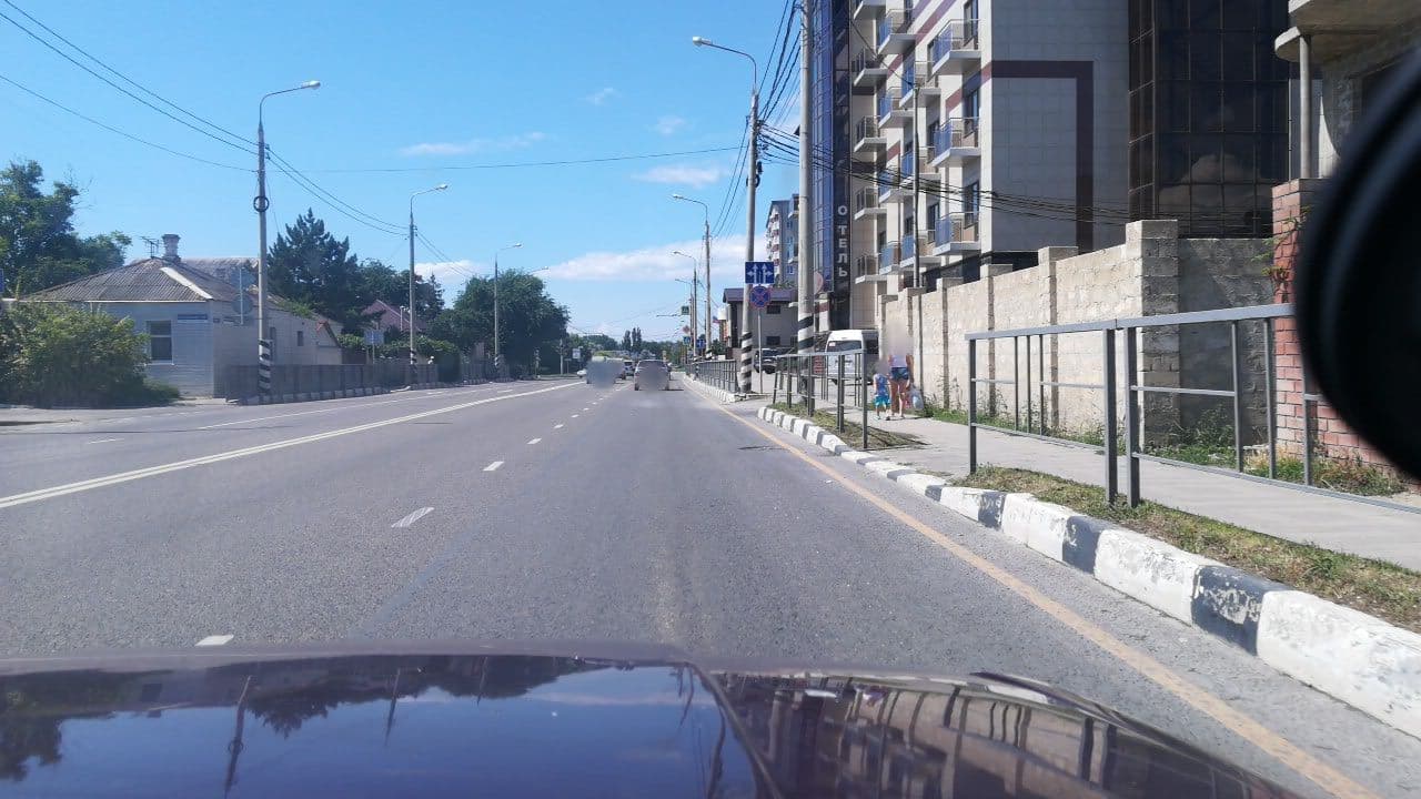 Street view near Отель LUNA, Anapa — © juliashelukhova (CC BY-SA · Mapillary)