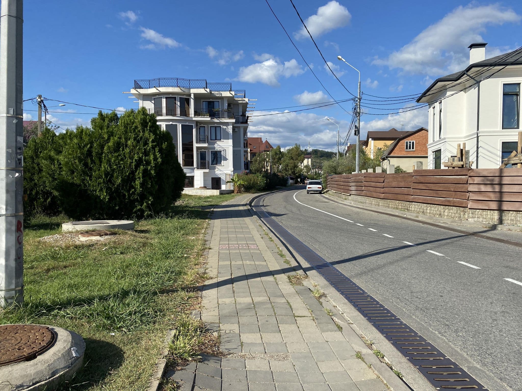 Street view near Гостиница у Вовы и Оли, Sirius — © viimproved (CC BY-SA · Mapillary)