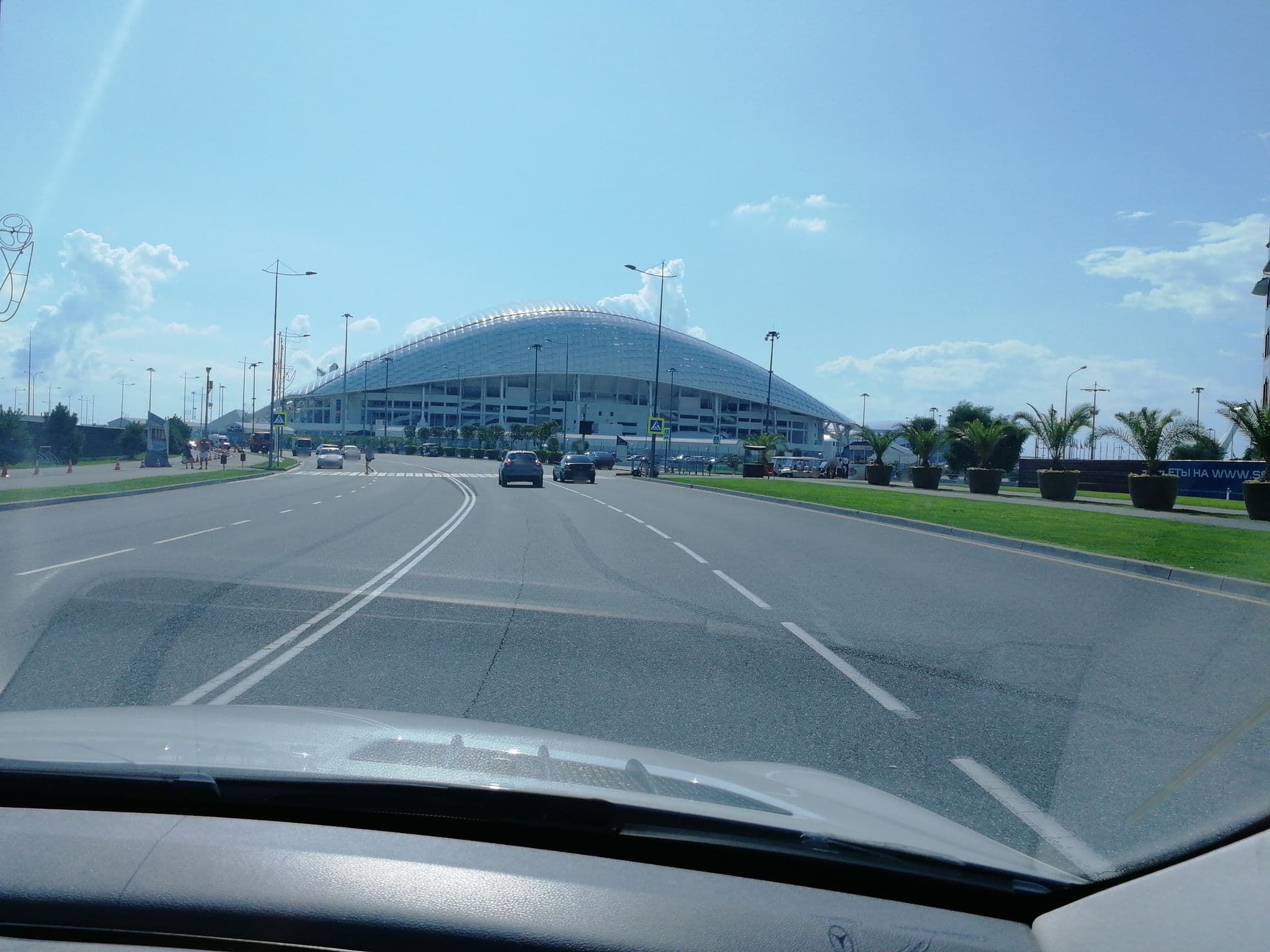 Street view near Гостевой Дом "Piano", Sirius — © swekl (CC BY-SA · Mapillary)