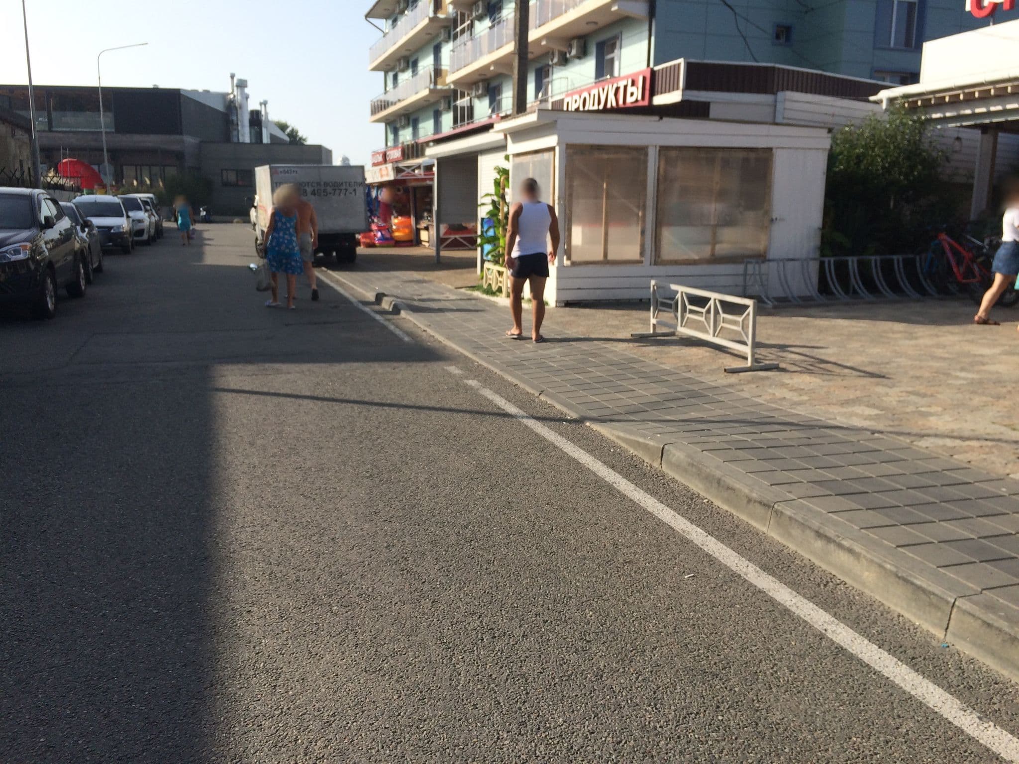Street view near «Морской берег», Sirius — © dmitriynikitin (CC BY-SA · Mapillary)