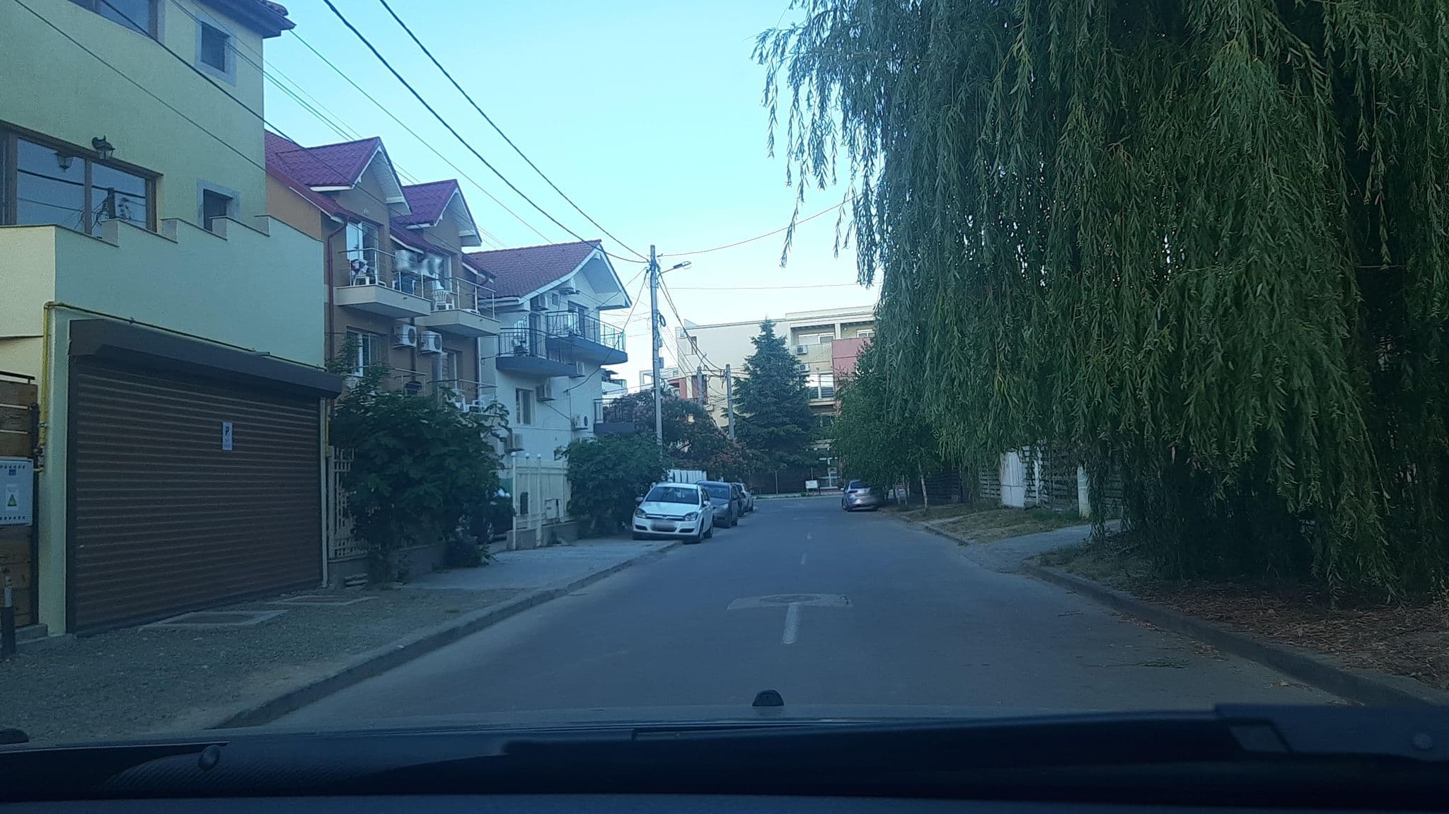 Street view near Vila Liliana, Mamaia-Sat — © viorel (CC BY-SA · Mapillary)