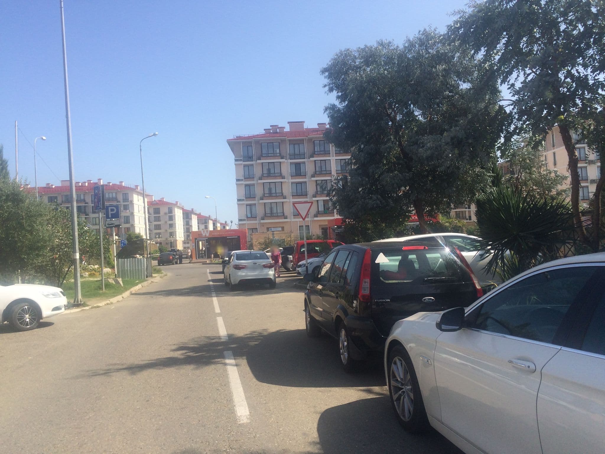 Street view near Олива, Sirius — © rakven (CC BY-SA · Mapillary)