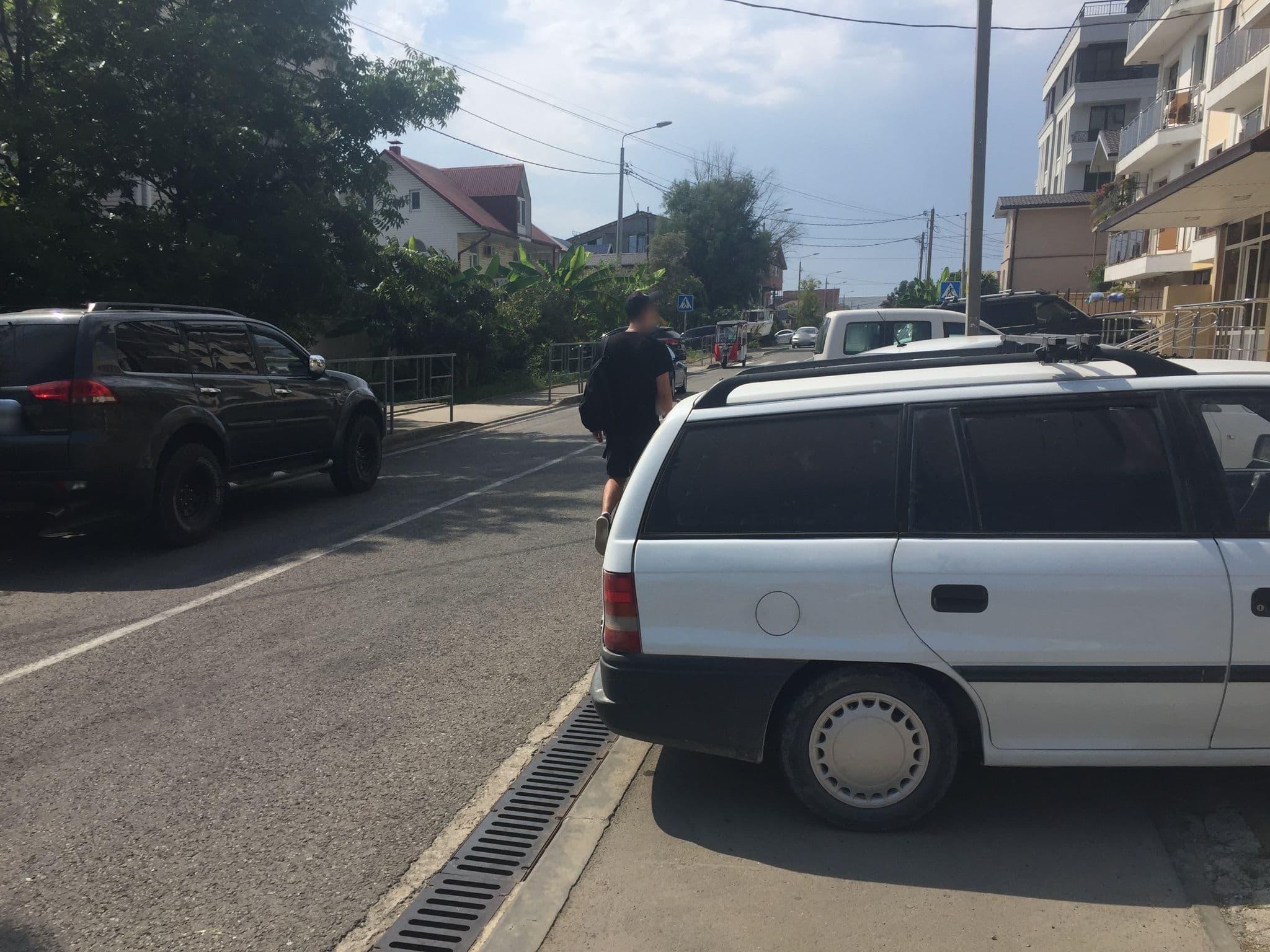 Street view near Империя, Sirius — © anya97anya (CC BY-SA · Mapillary)