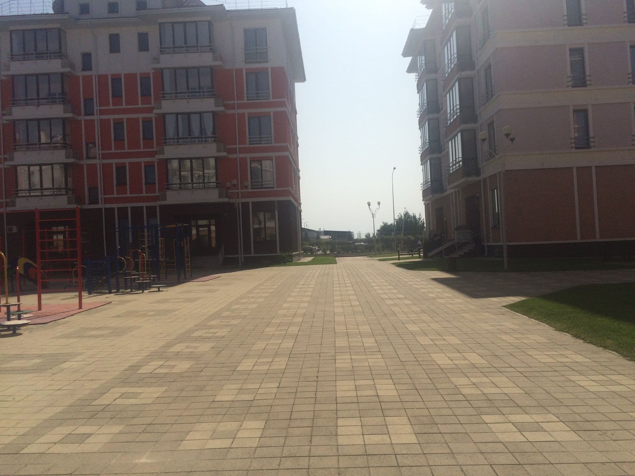 Street view near Олимпийские апартаменты, Sirius — © rakven (CC BY-SA · Mapillary)