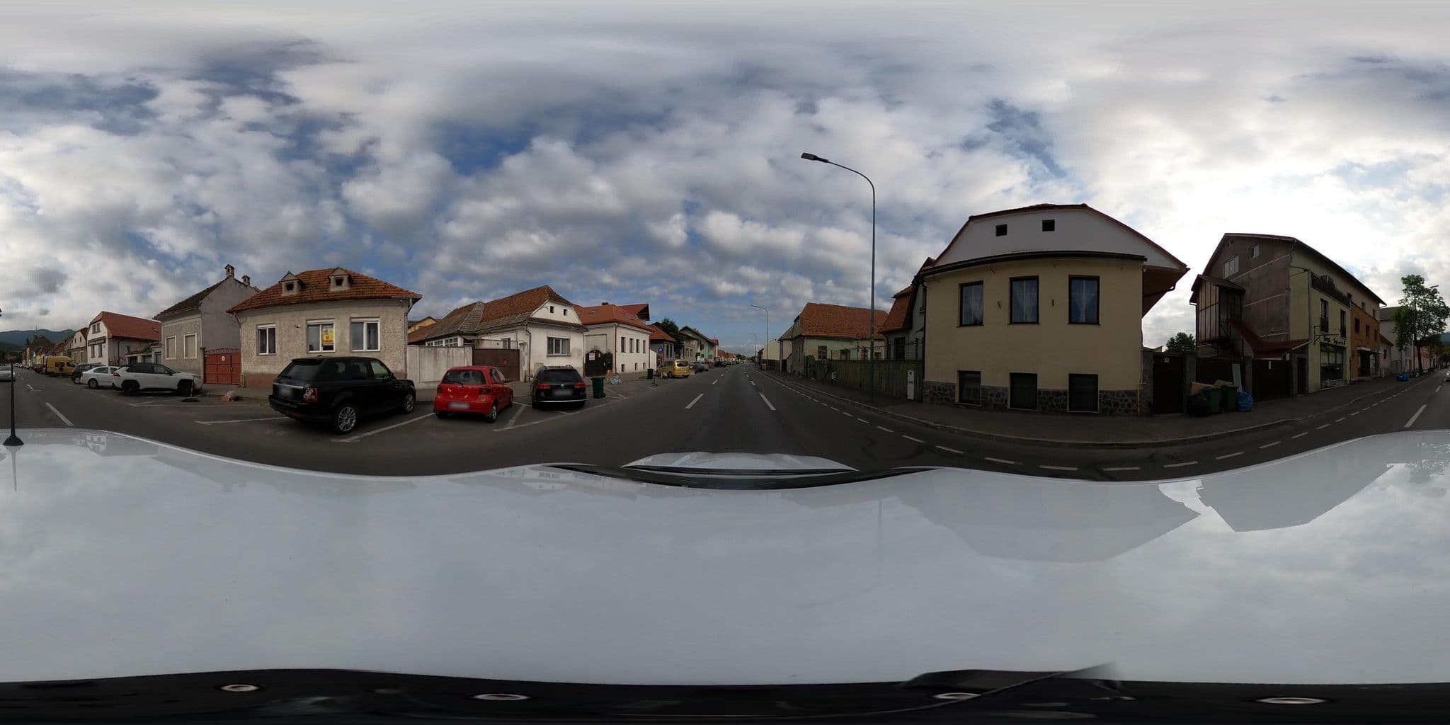 Street view near Pensiunea Kronstadt, Braşov