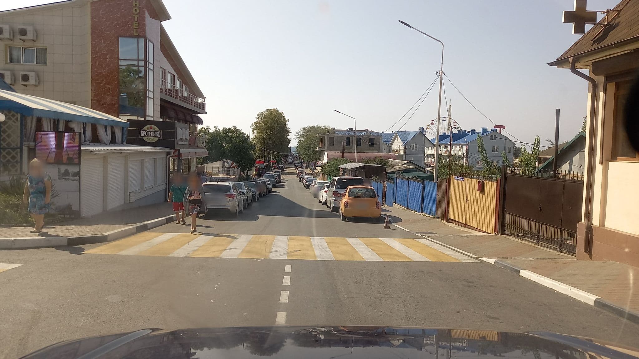 Street view near Rosa Vetrov, Arkhipo-Osipovka — © azimuth (CC BY-SA · Mapillary)