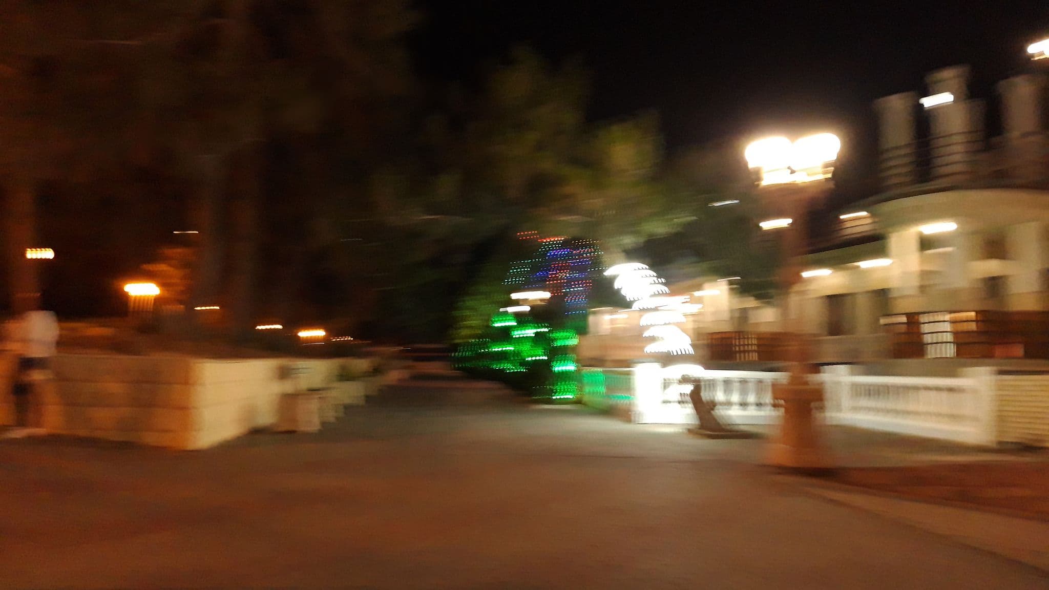 Street view near Гостиница У Наили Тенгизовны, Gelendzhik — © wowik (CC BY-SA · Mapillary)