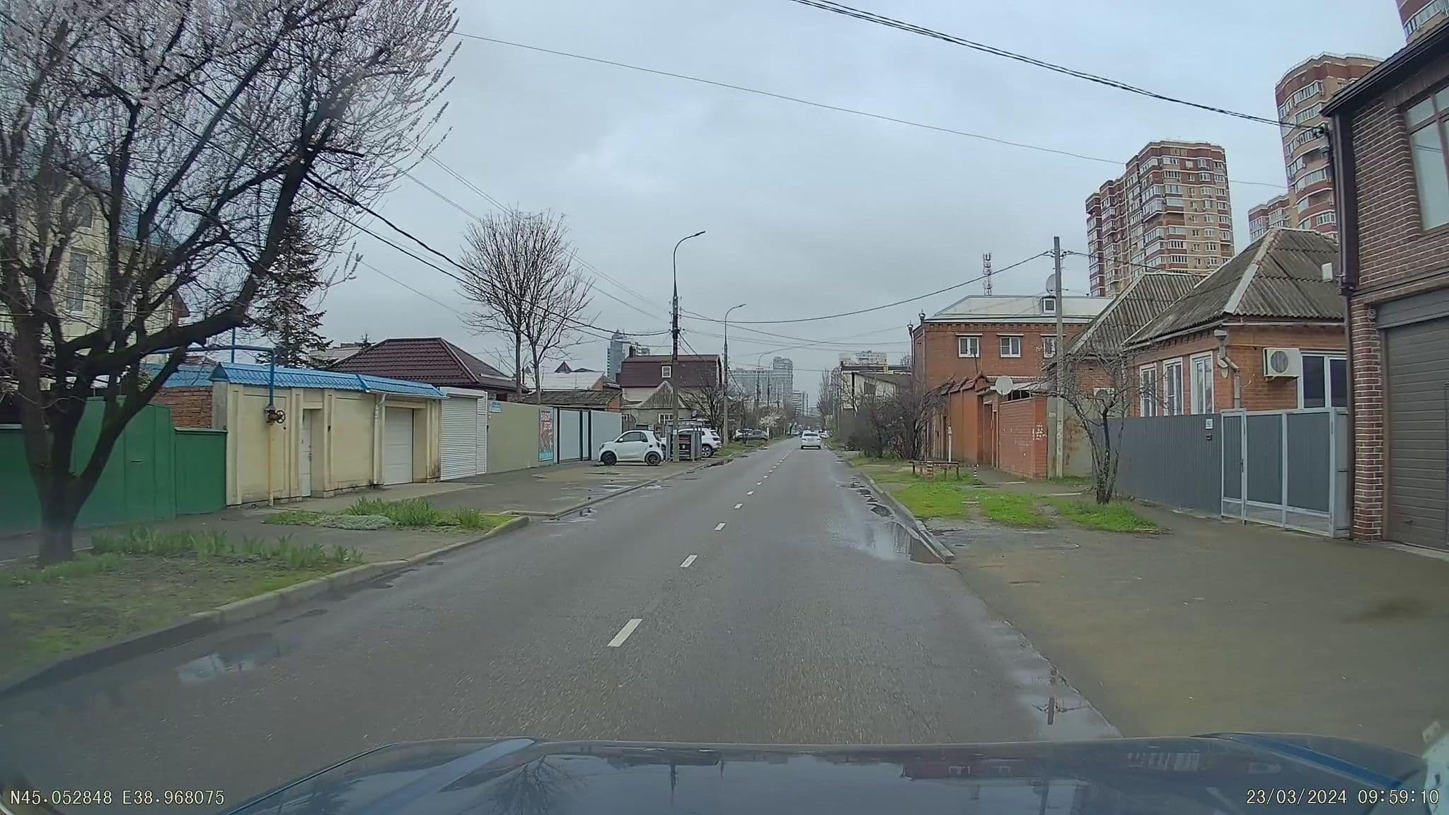 Street view near Acapulco, Krasnodar — © azimuth (CC BY-SA · Mapillary)