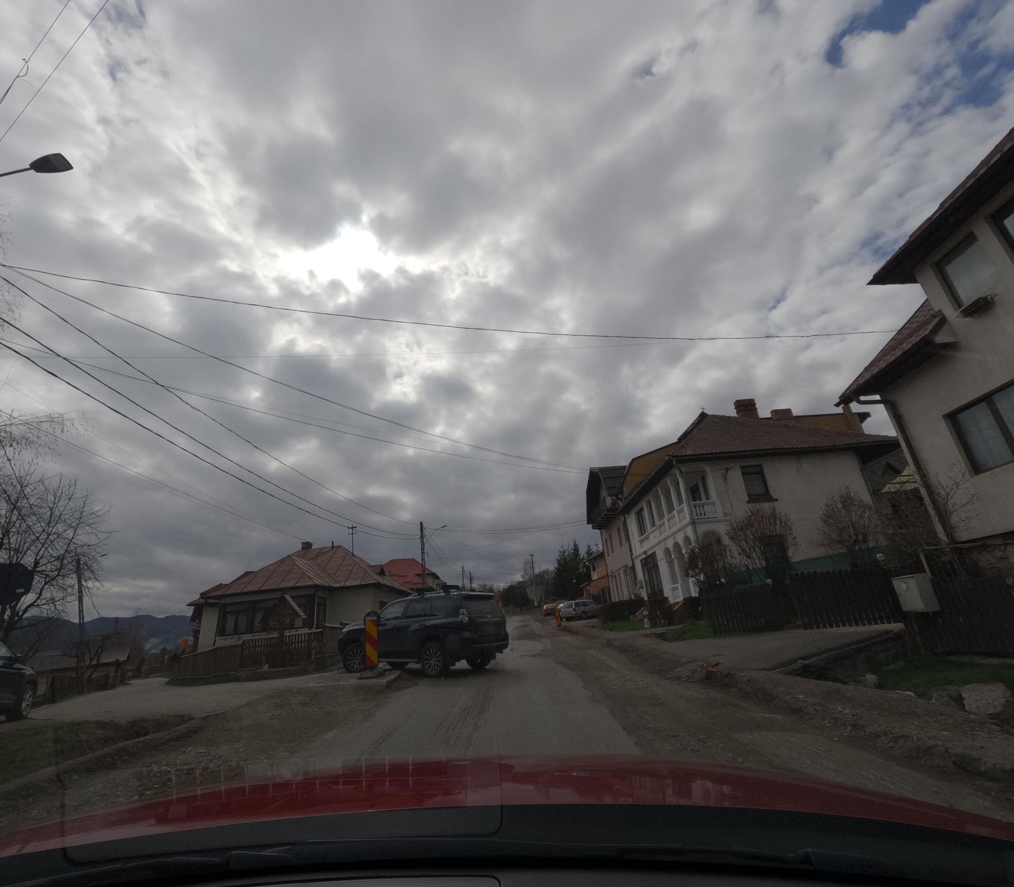 Street view near Preto & Branco, Moieciu de Jos — © deeeznuuuts (CC BY-SA · Mapillary)