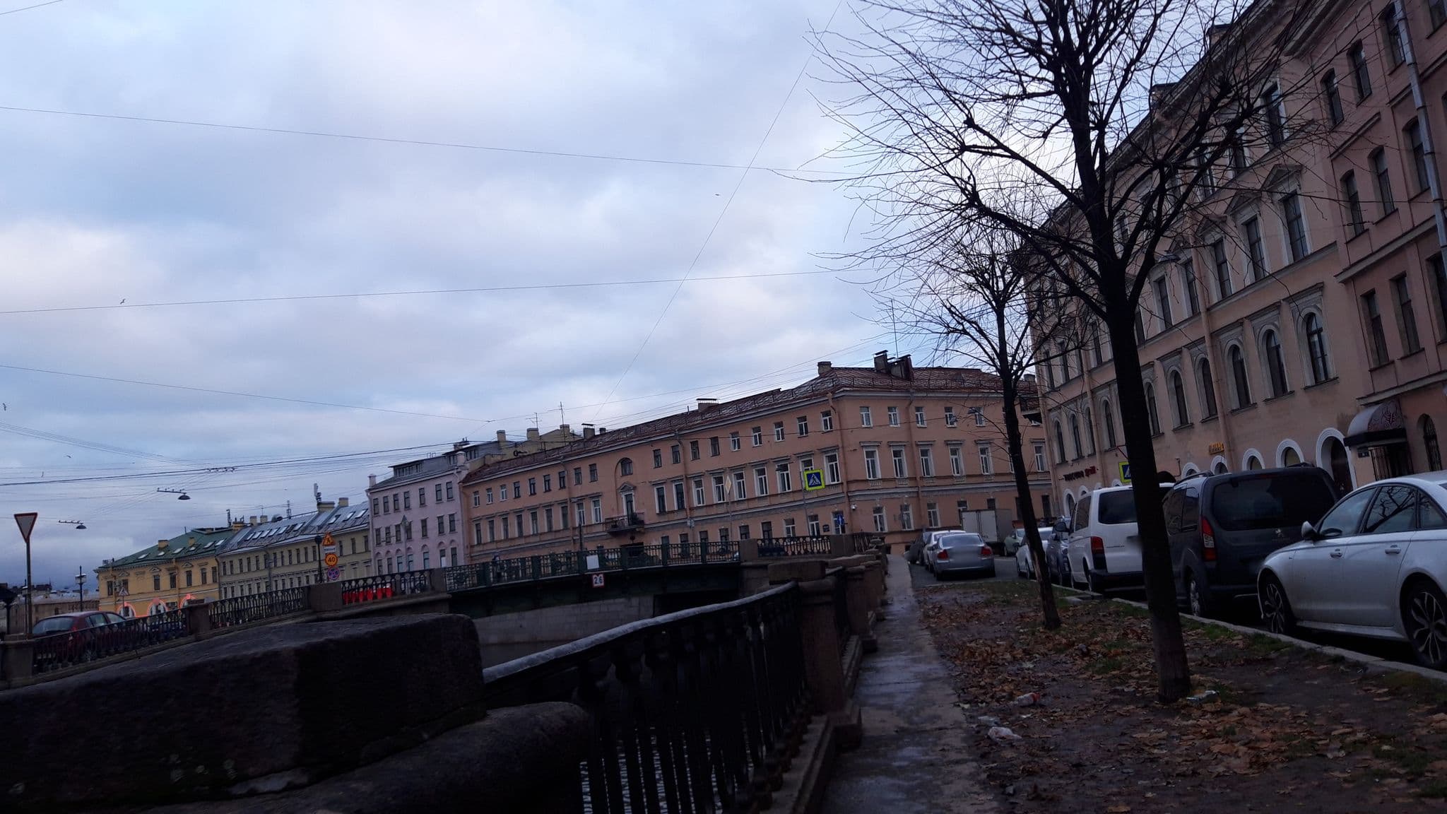 Street view near Хостел Красная Прищепка, Admiralteisky — © wowik (CC BY-SA · Mapillary)