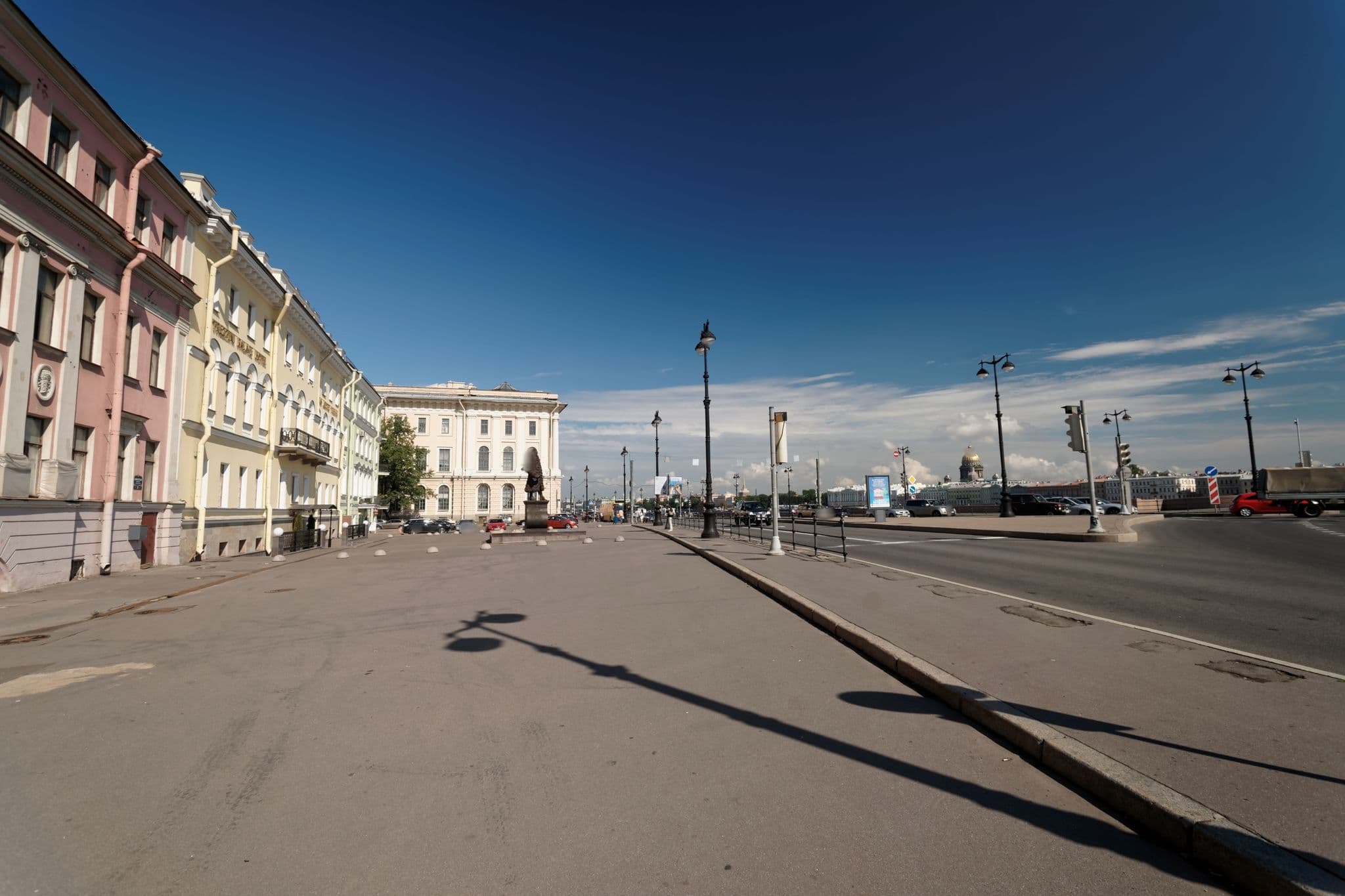Street view near Мумидол, Saint Petersburg — © txllxt (CC BY-SA · Mapillary)