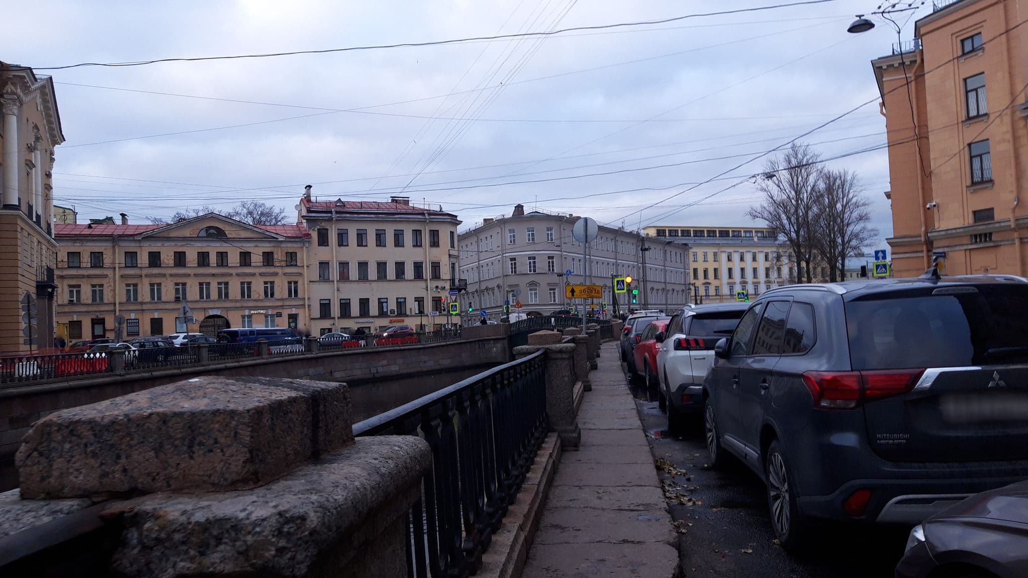 Street view near Отель «Демидов мост», Admiralteisky — © wowik (CC BY-SA · Mapillary)