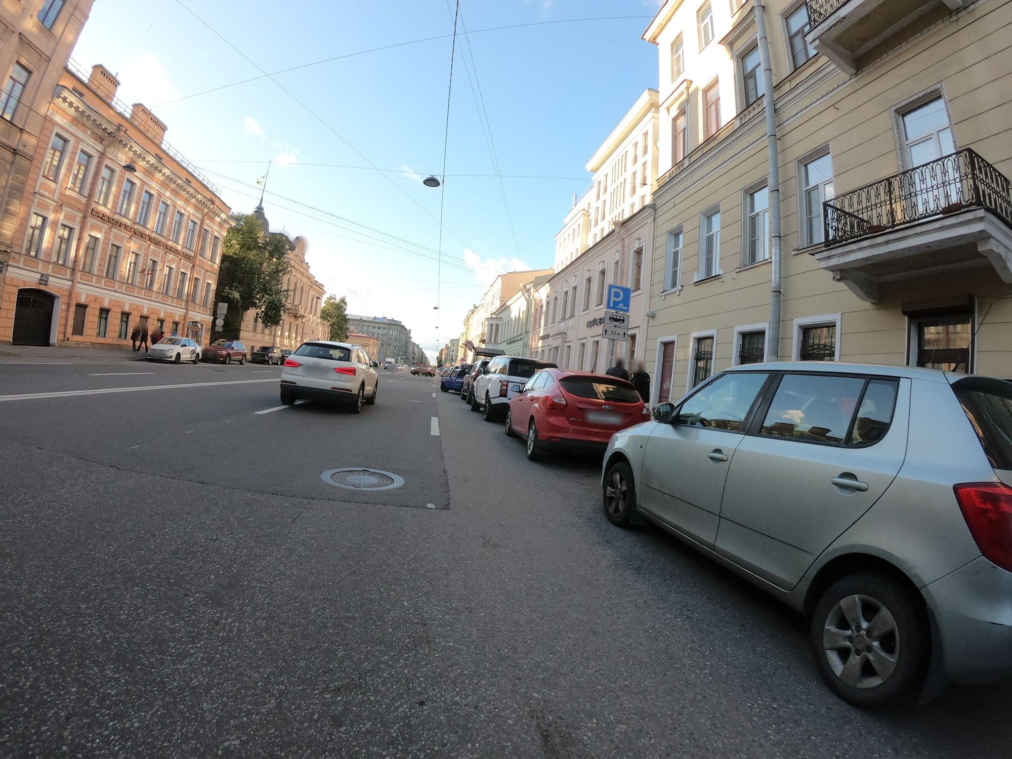 Street view near SPIEF. Sokos Hotel Vasilievsky. Forum participants Accreditation Area. ПМЭФ. Сокос Отель Васильевский. Аккредитация участников Форума., Vasyl'evsky Ostrov — © GaMiKo (CC BY-SA · Mapillary)