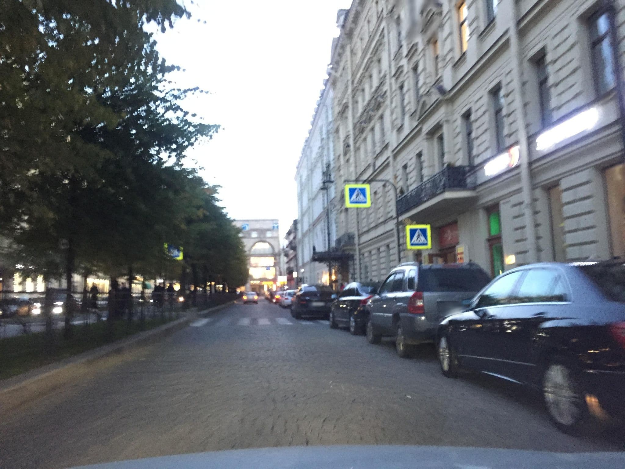 Street view near Nevsky Hotel Grand, Saint Petersburg — © ser9ei999 (CC BY-SA · Mapillary)