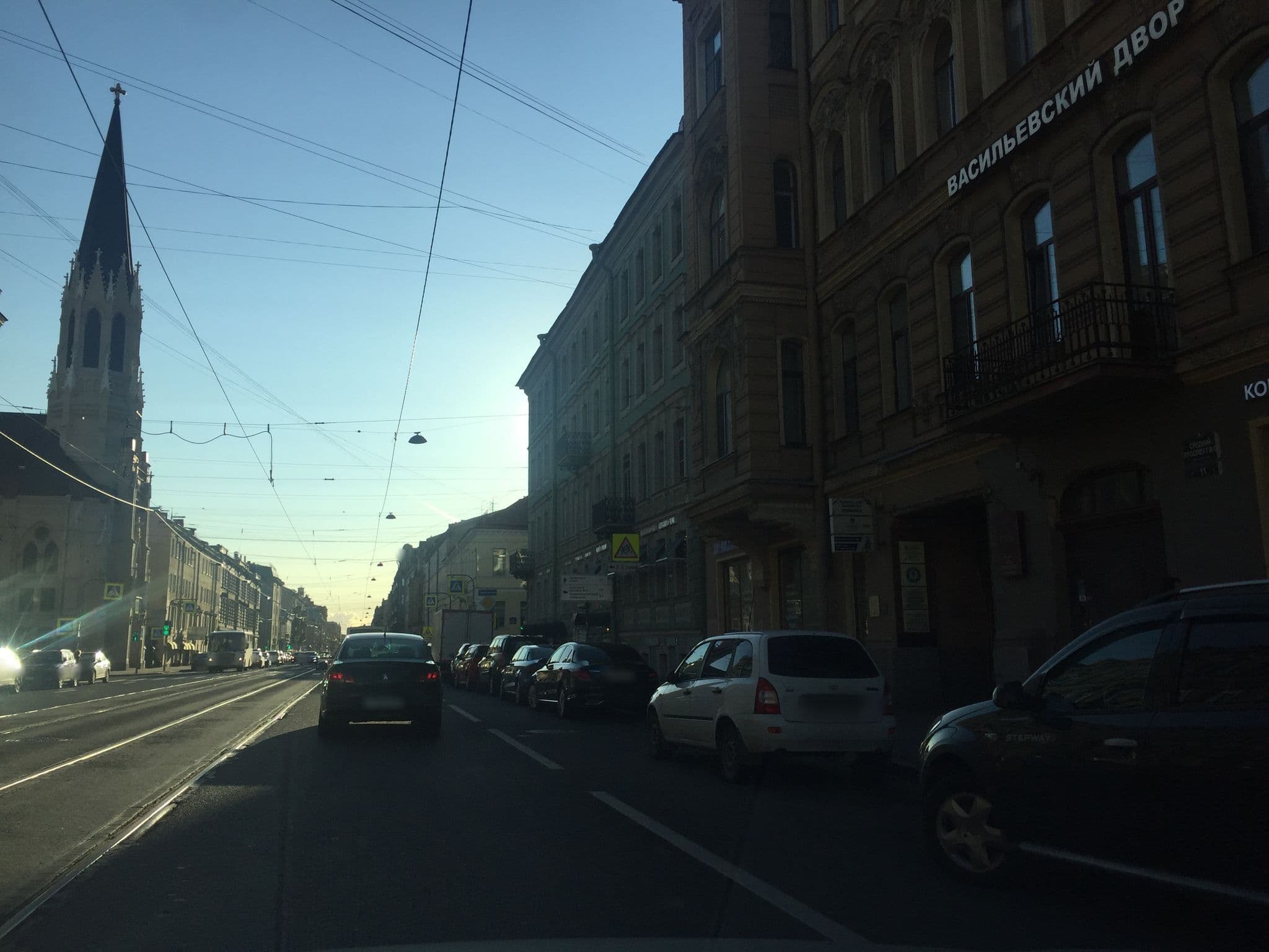 Street view near Хостел Остров, Vasyl'evsky Ostrov — © ser9ei999 (CC BY-SA · Mapillary)