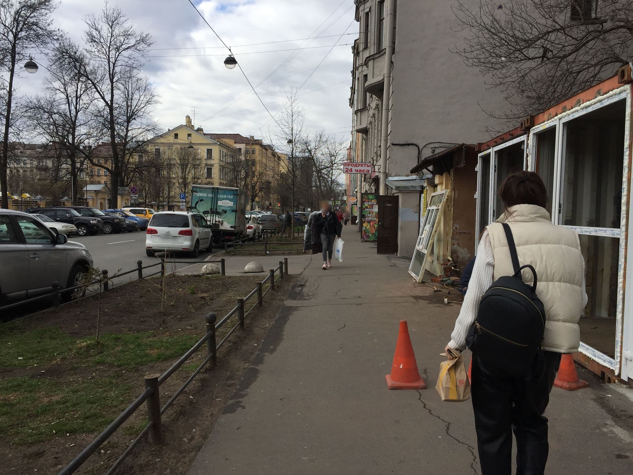Street view near Мини-отель при Культурном фонде им. В. Суслова, Vasyl'evsky Ostrov — © ser9ei999 (CC BY-SA · Mapillary)
