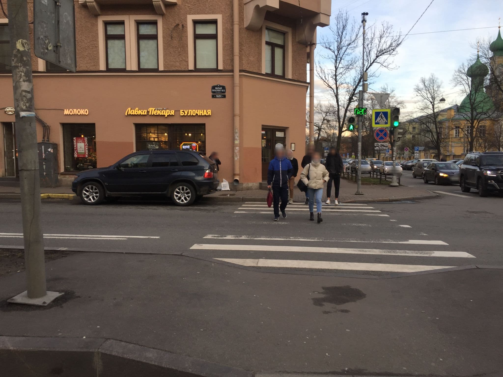 Street view near Вергаз / Vergaz, Vasyl'evsky Ostrov — © ser9ei999 (CC BY-SA · Mapillary)