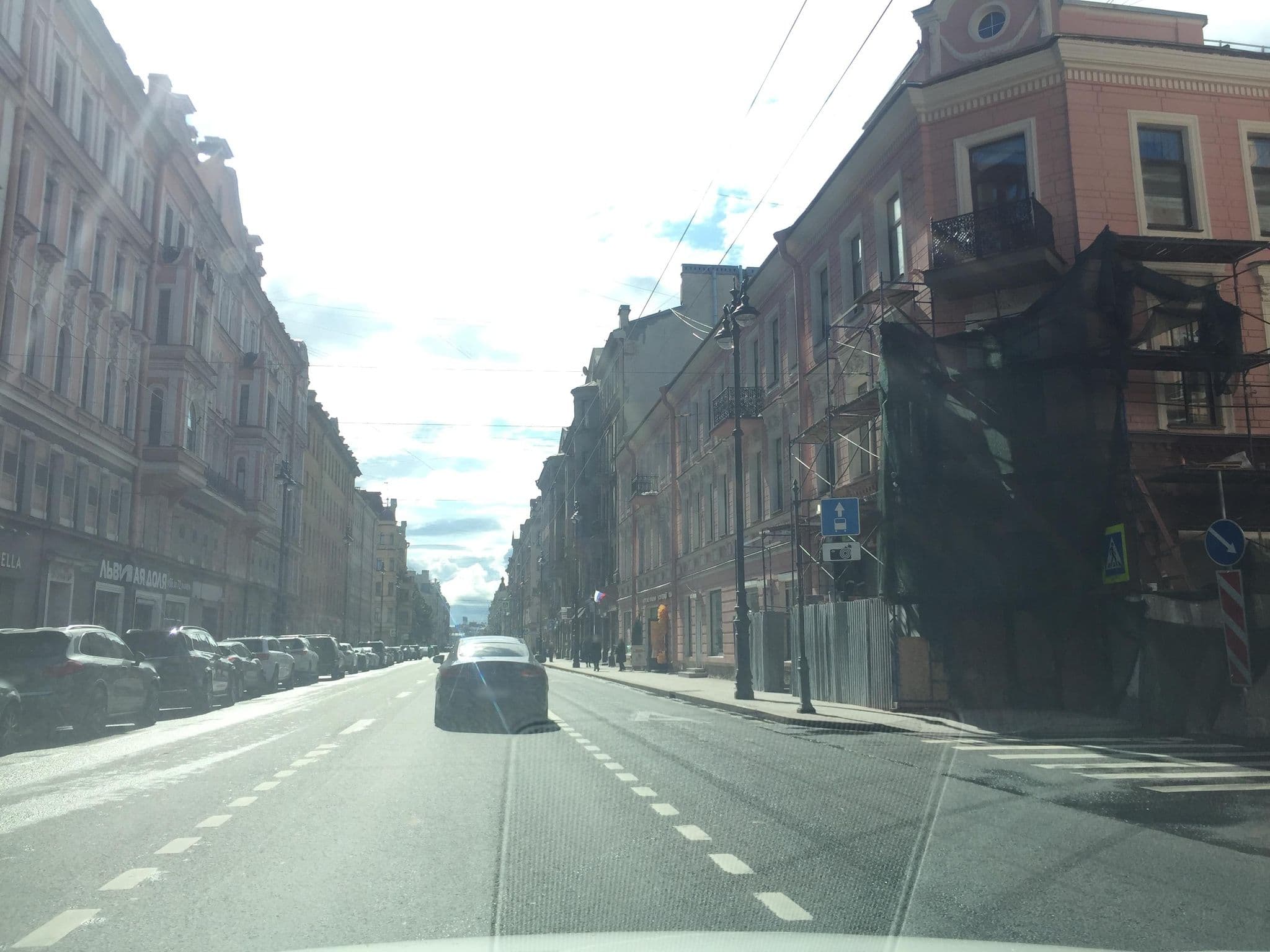 Street view near Pride Rooms, Petrogradka — © ser9ei999 (CC BY-SA · Mapillary)