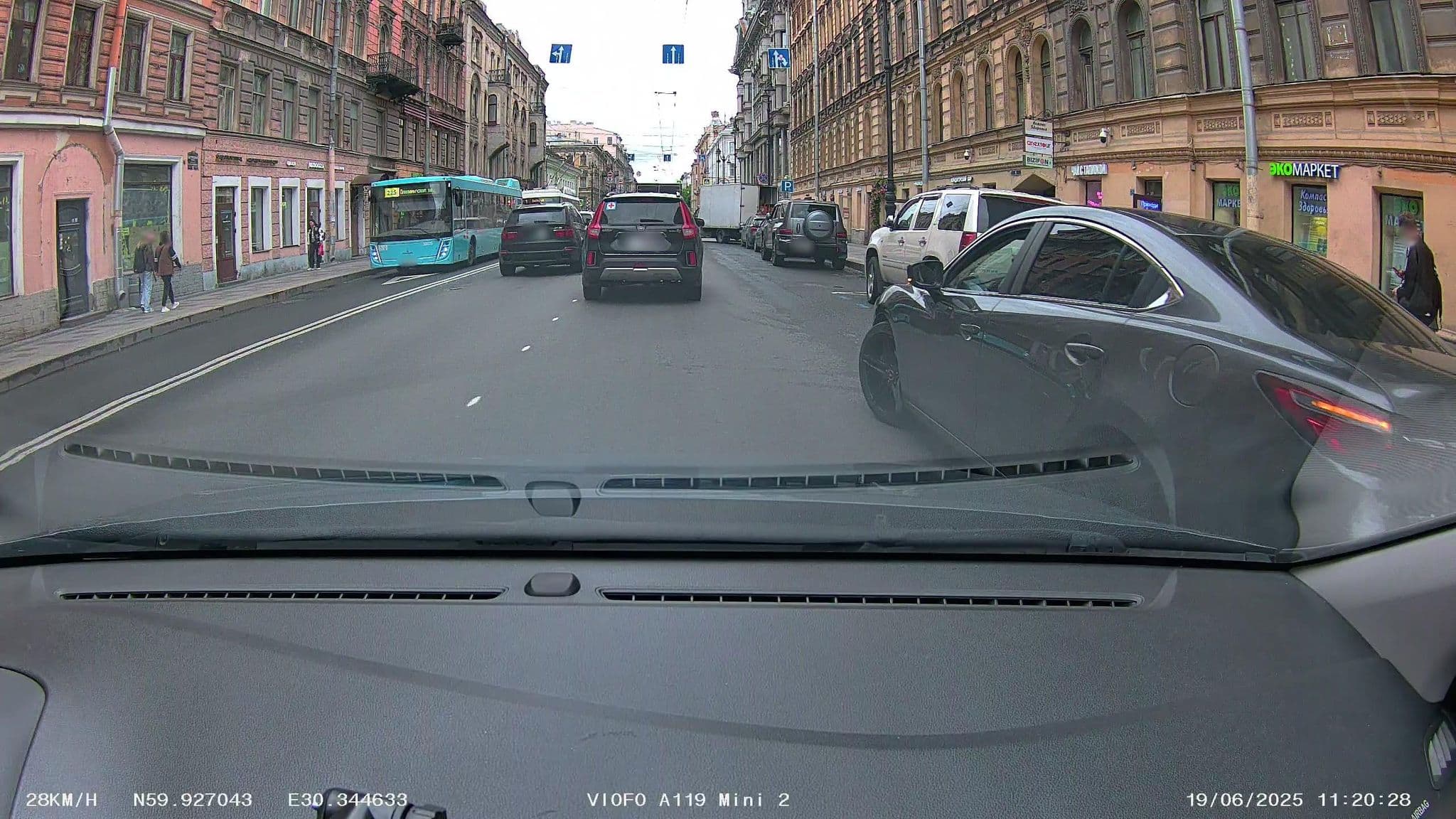 Street view near All The World, Centralniy — © slsmda (CC BY-SA · Mapillary)