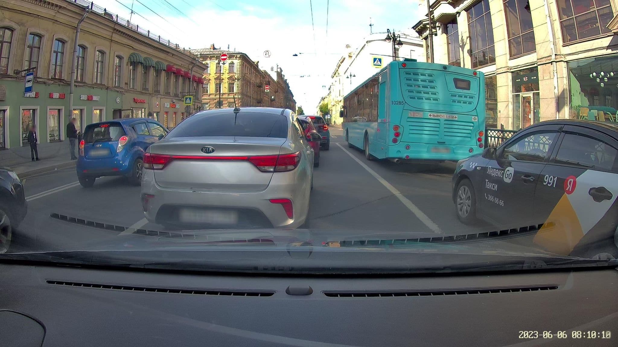 Street view near Гостиница Бест Конер, Centralniy — © slsmda (CC BY-SA · Mapillary)