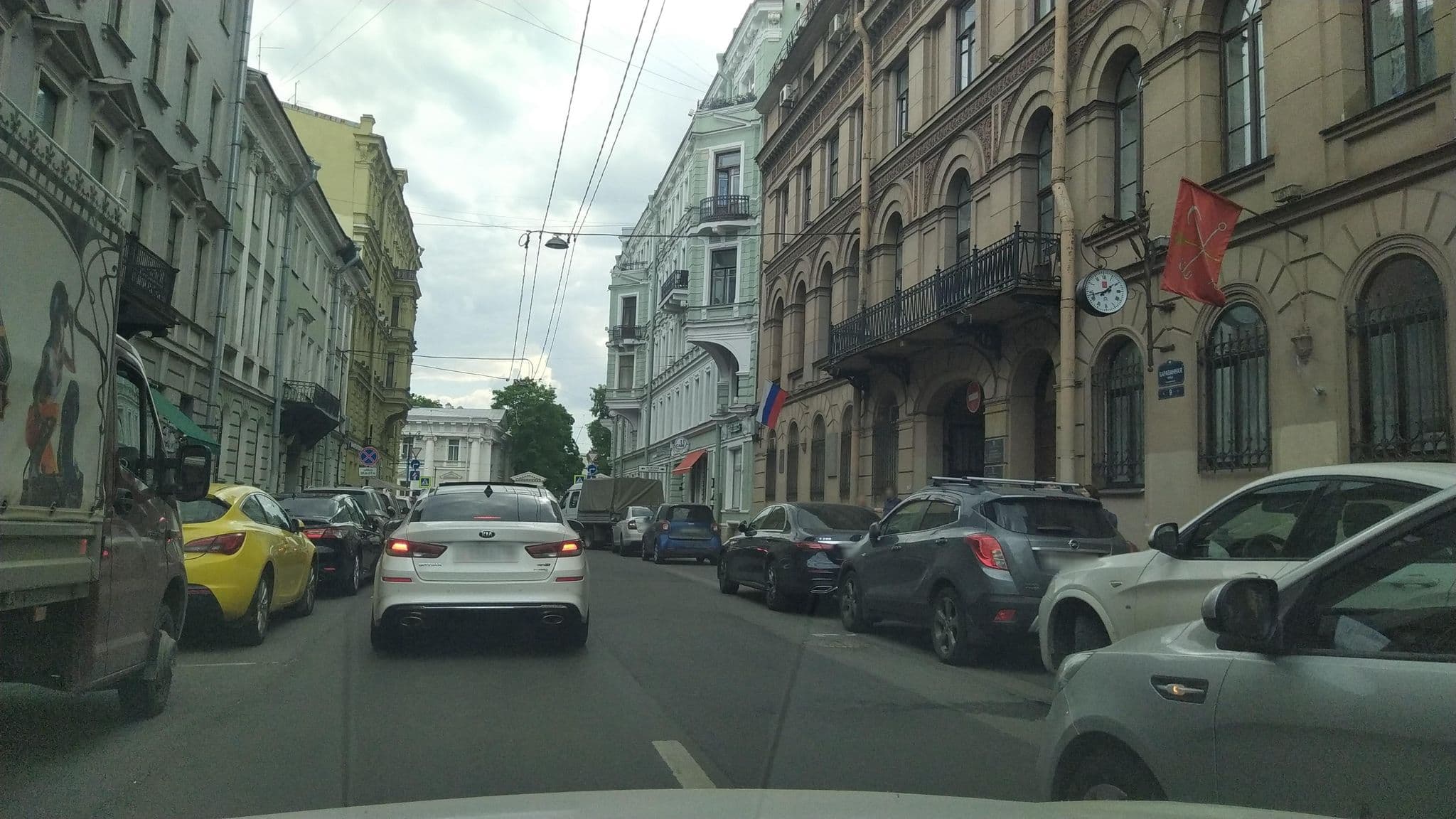 Street view near STN Apartments ID320, Centralniy — © ser9ei999 (CC BY-SA · Mapillary)